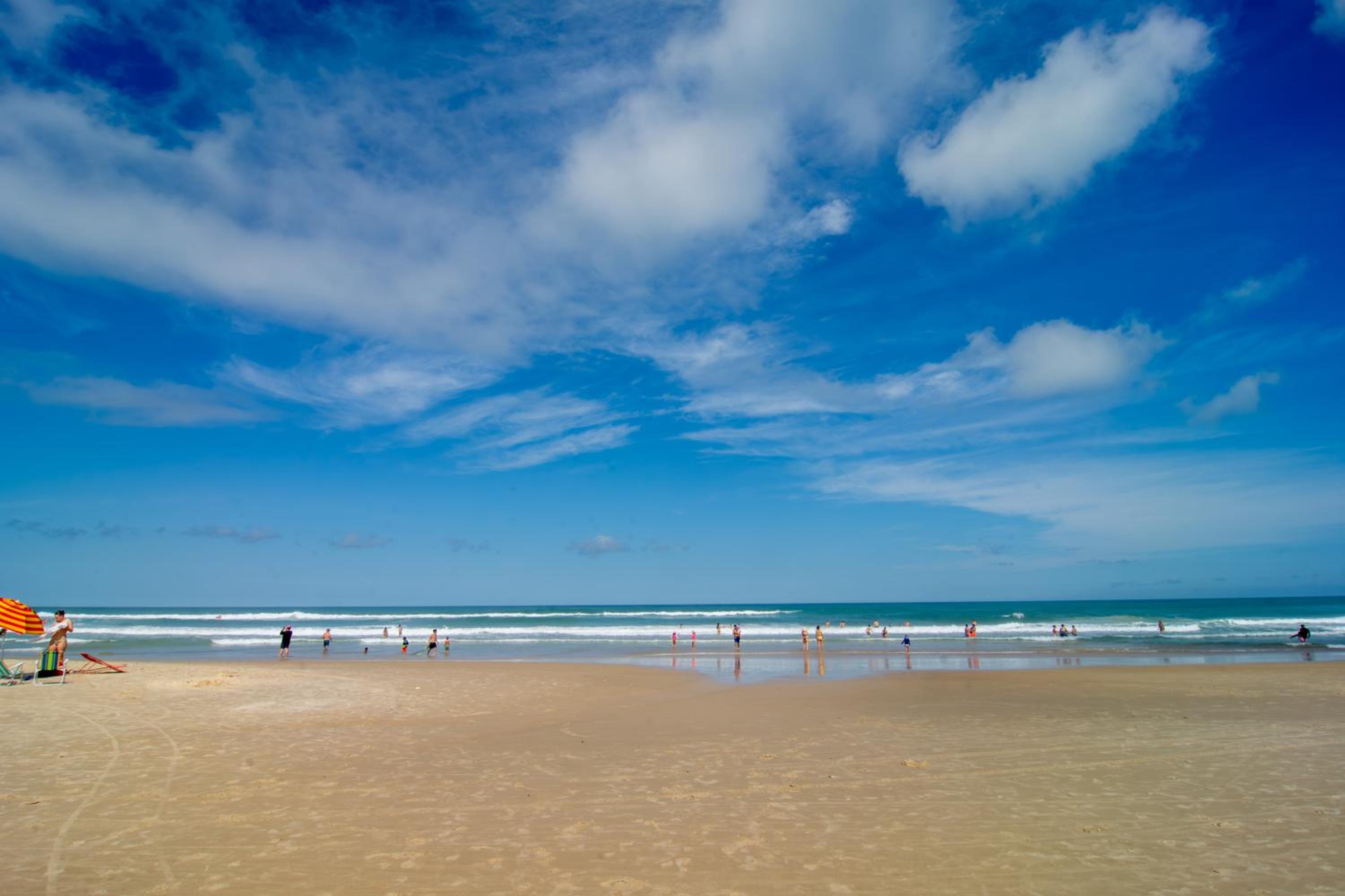 Casa Praiana poucos passos do Mar, Santinho AB9757