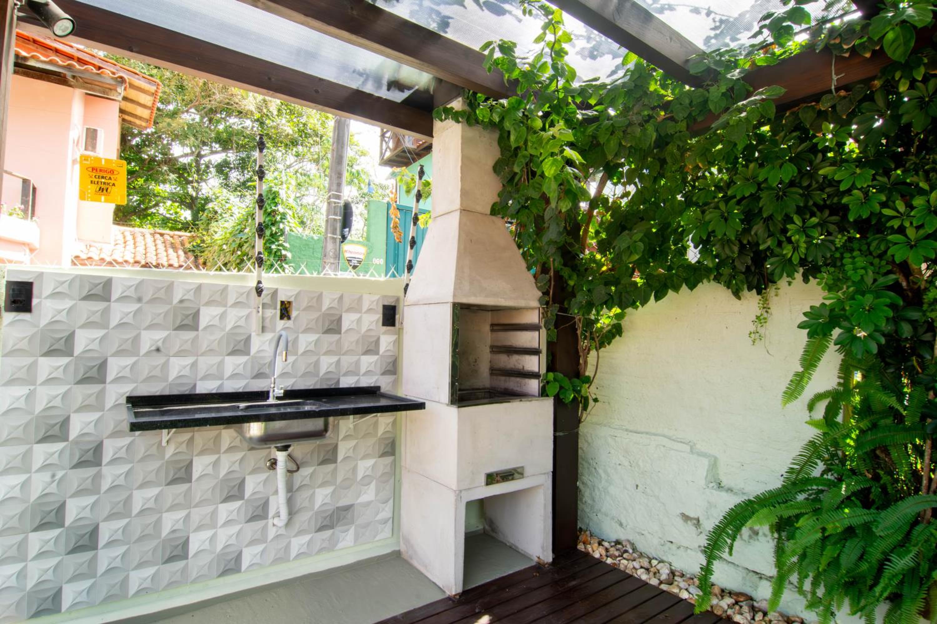 Casa Praiana poucos passos do Mar, Santinho AB9757