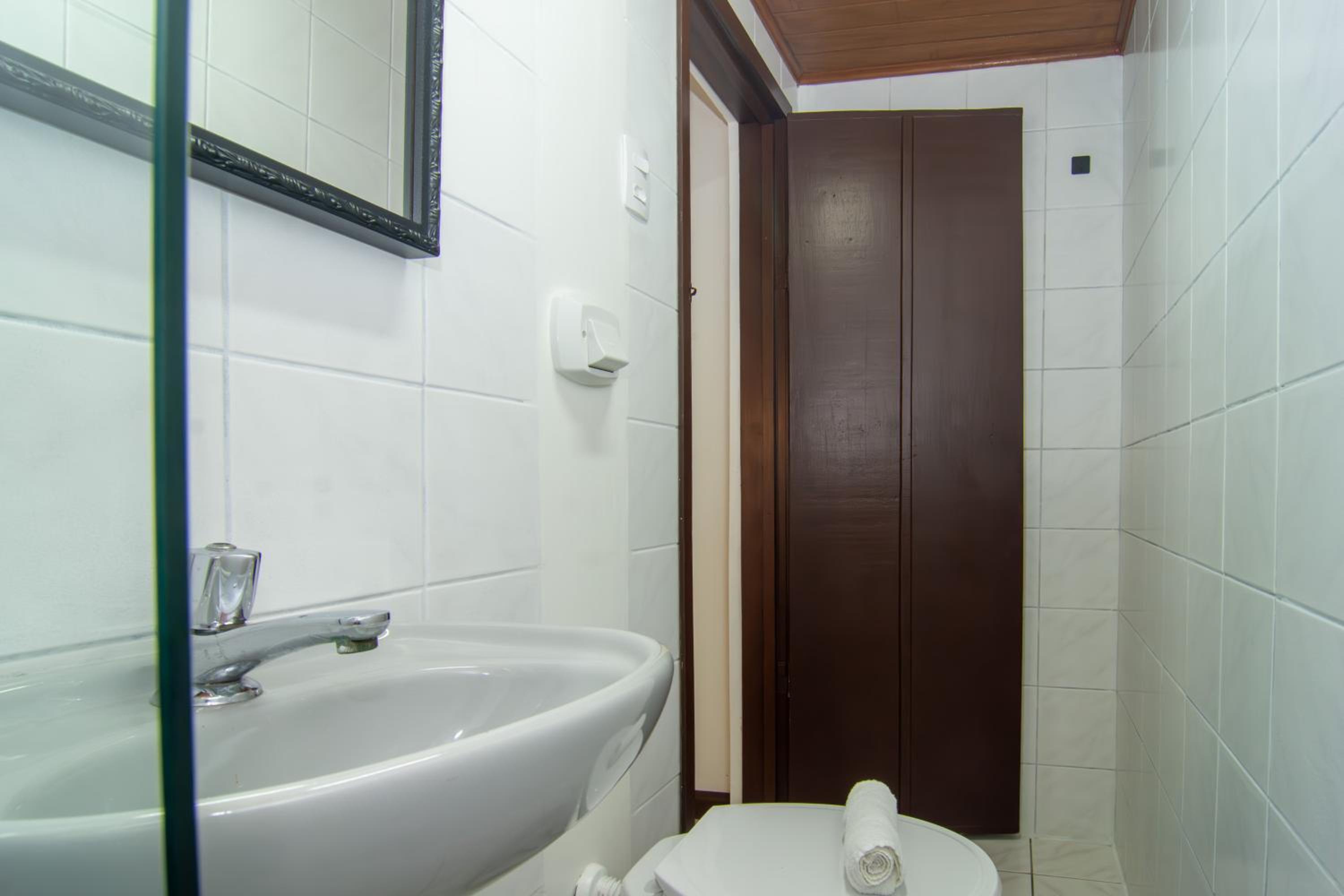 Casa Praiana poucos passos do Mar, Santinho AB9757