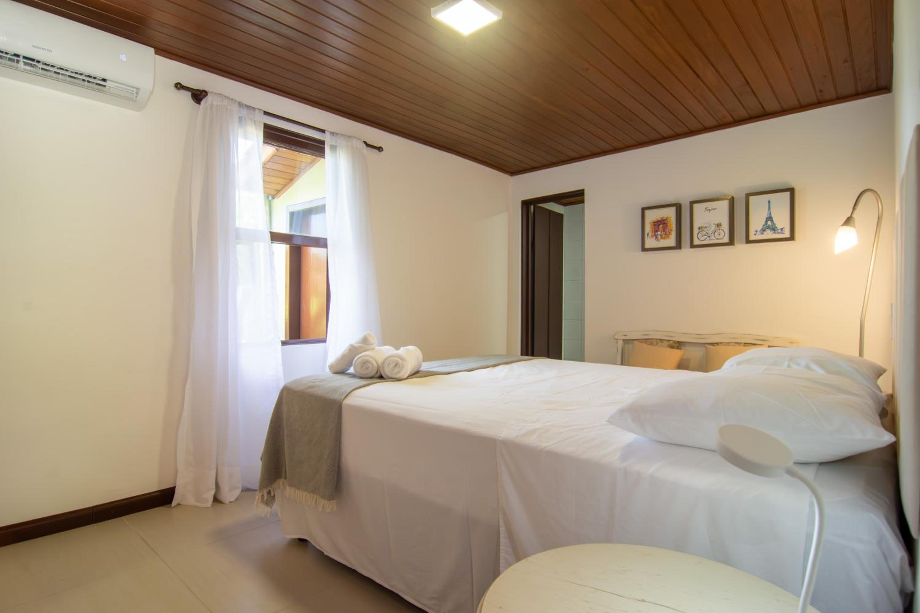 Casa Praiana poucos passos do Mar, Santinho AB9757