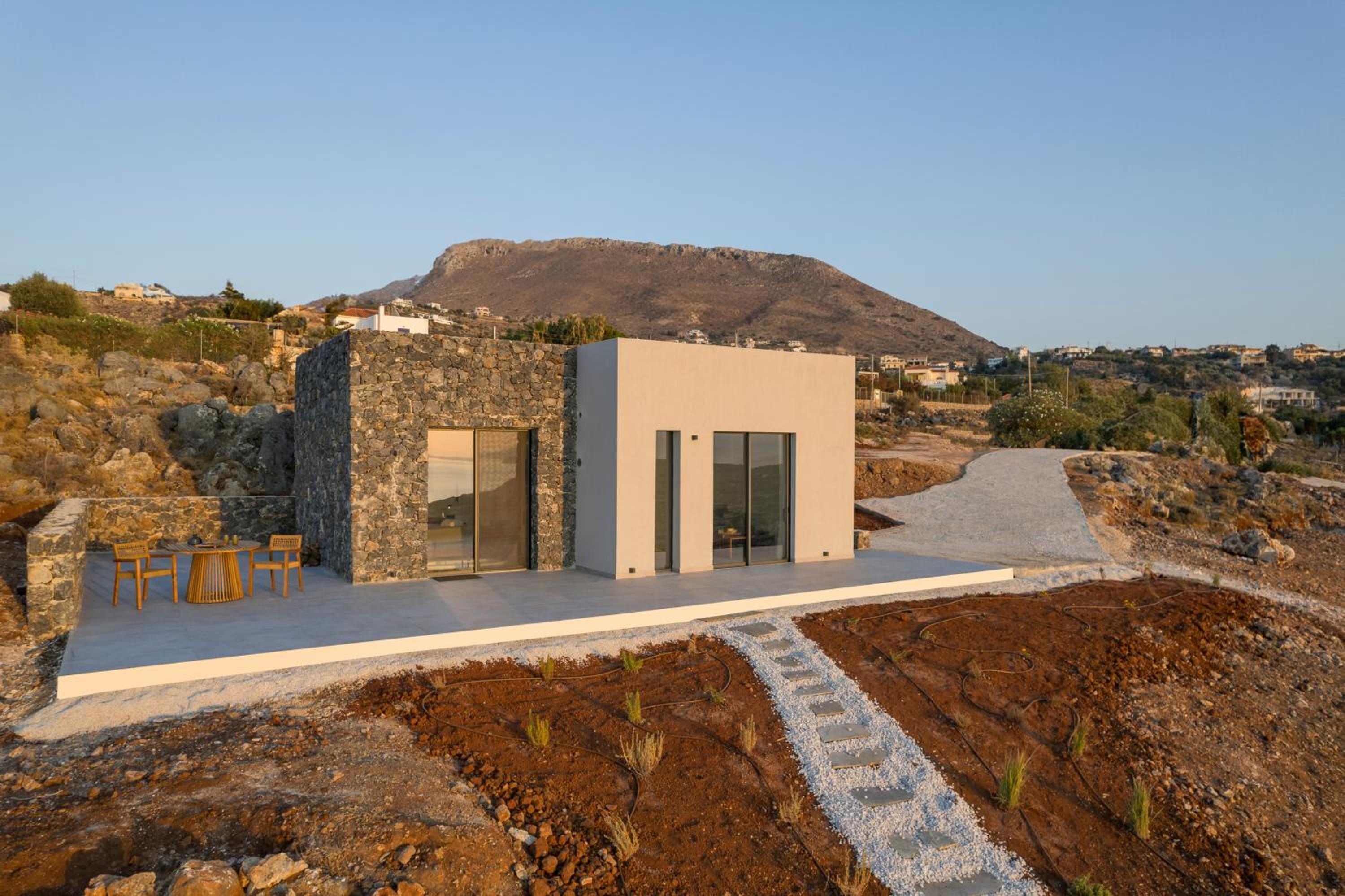 Astelia Luxe Retreat