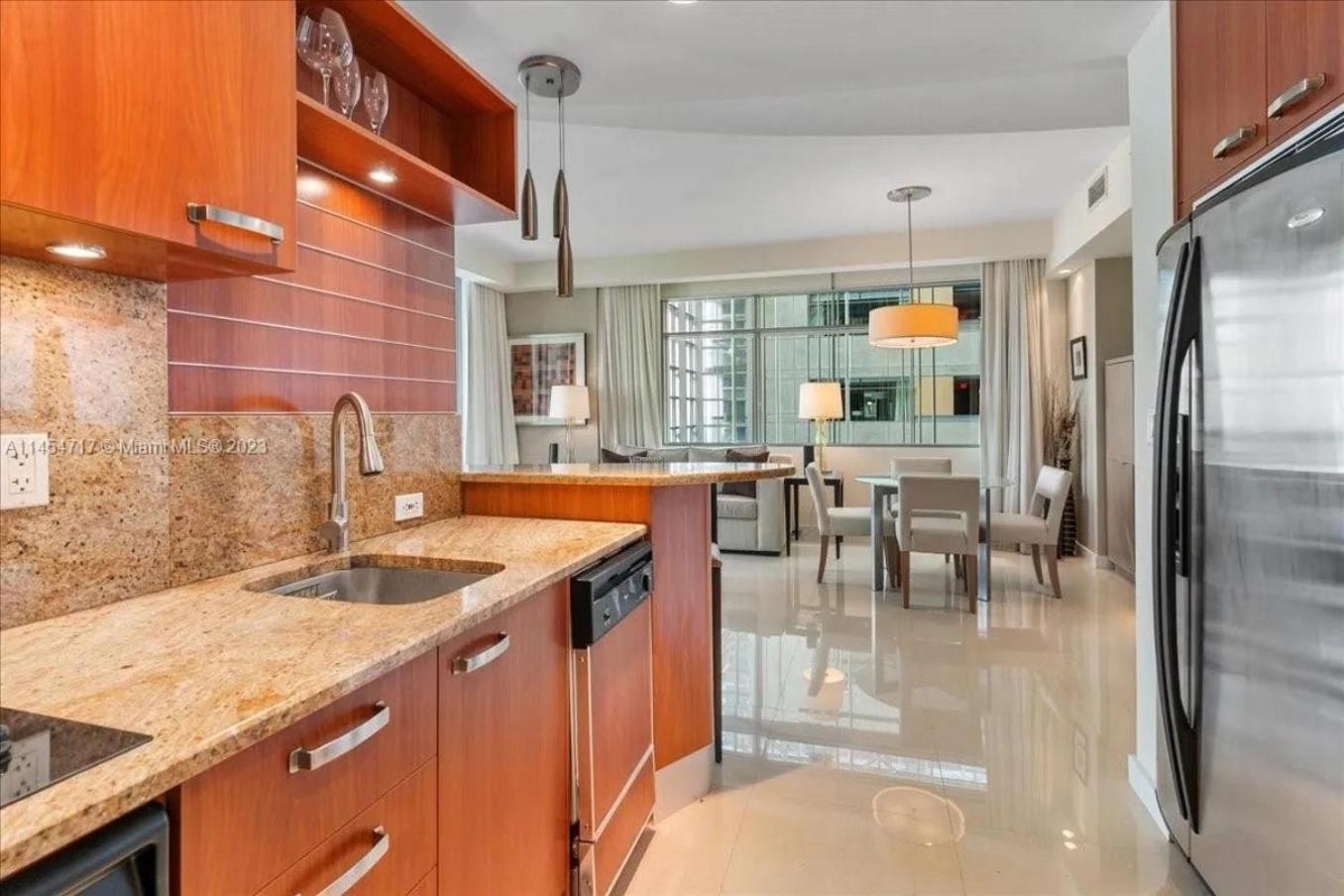 Lux Aka Brickell Condo