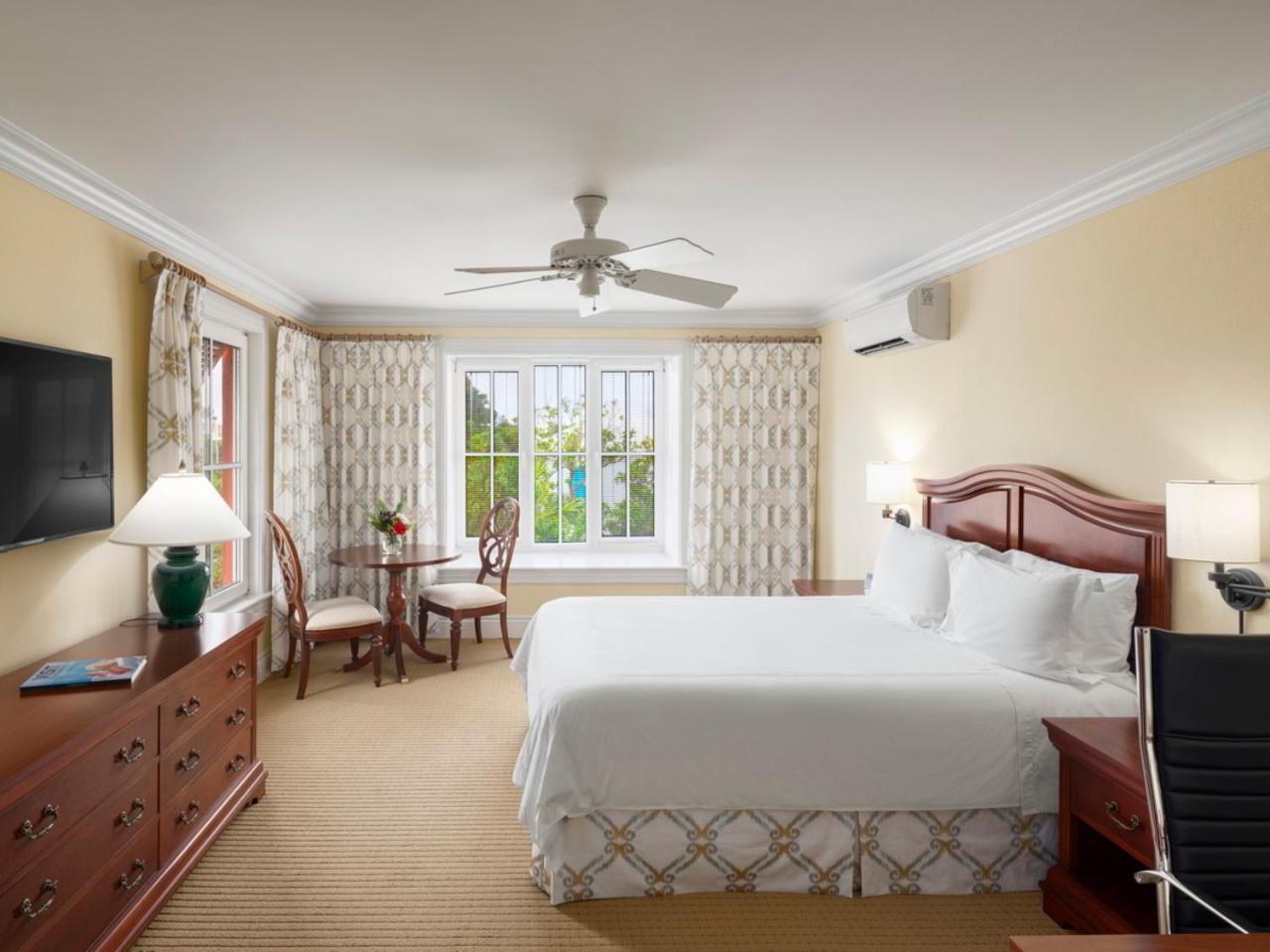 Bermuda Vacations - Royal Palms Hotel - Property Image 2