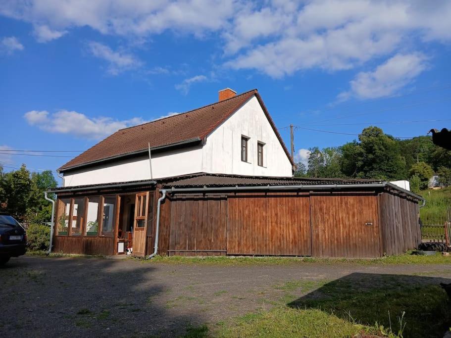 U koníků