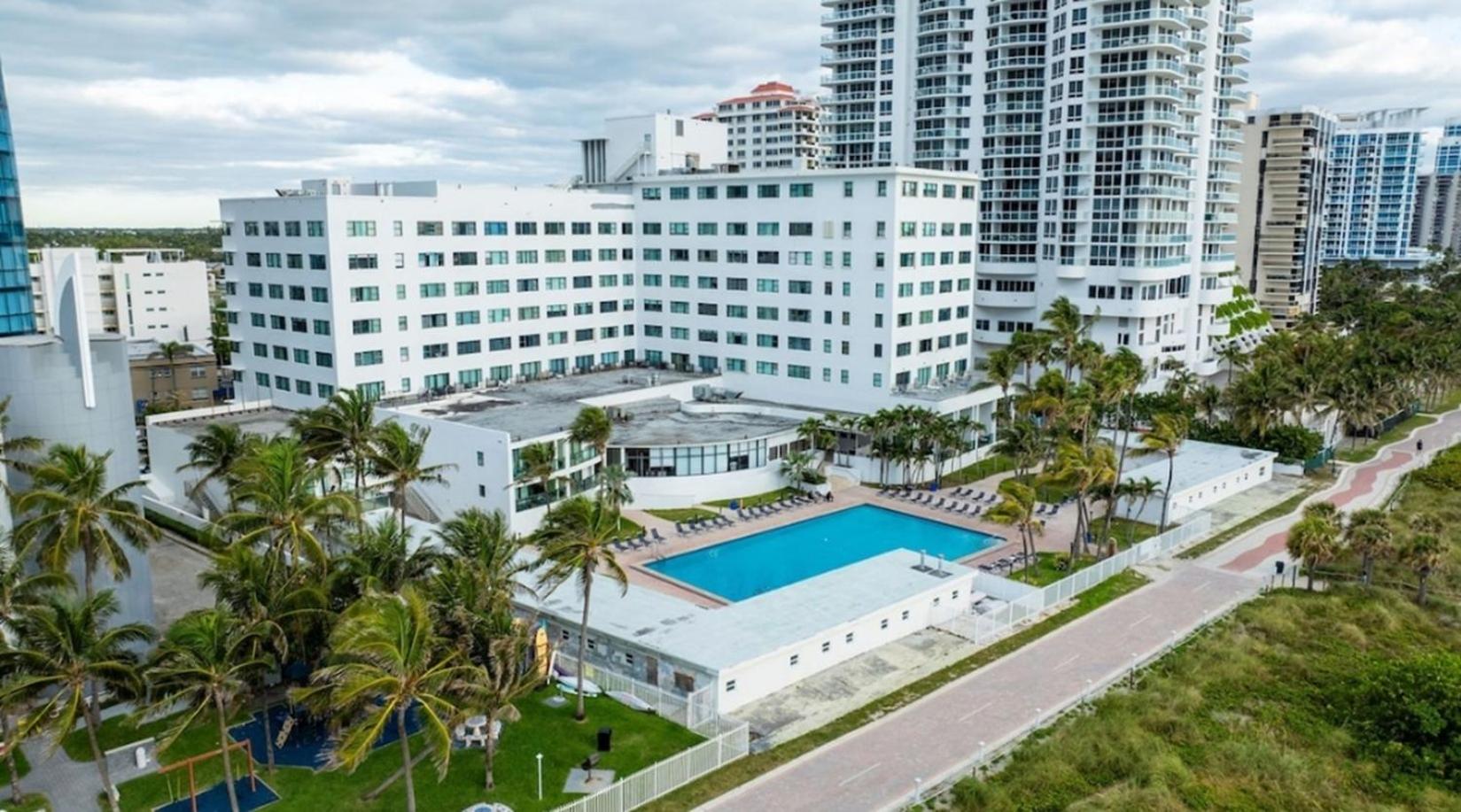 Oceanfront Studio Miami Beach