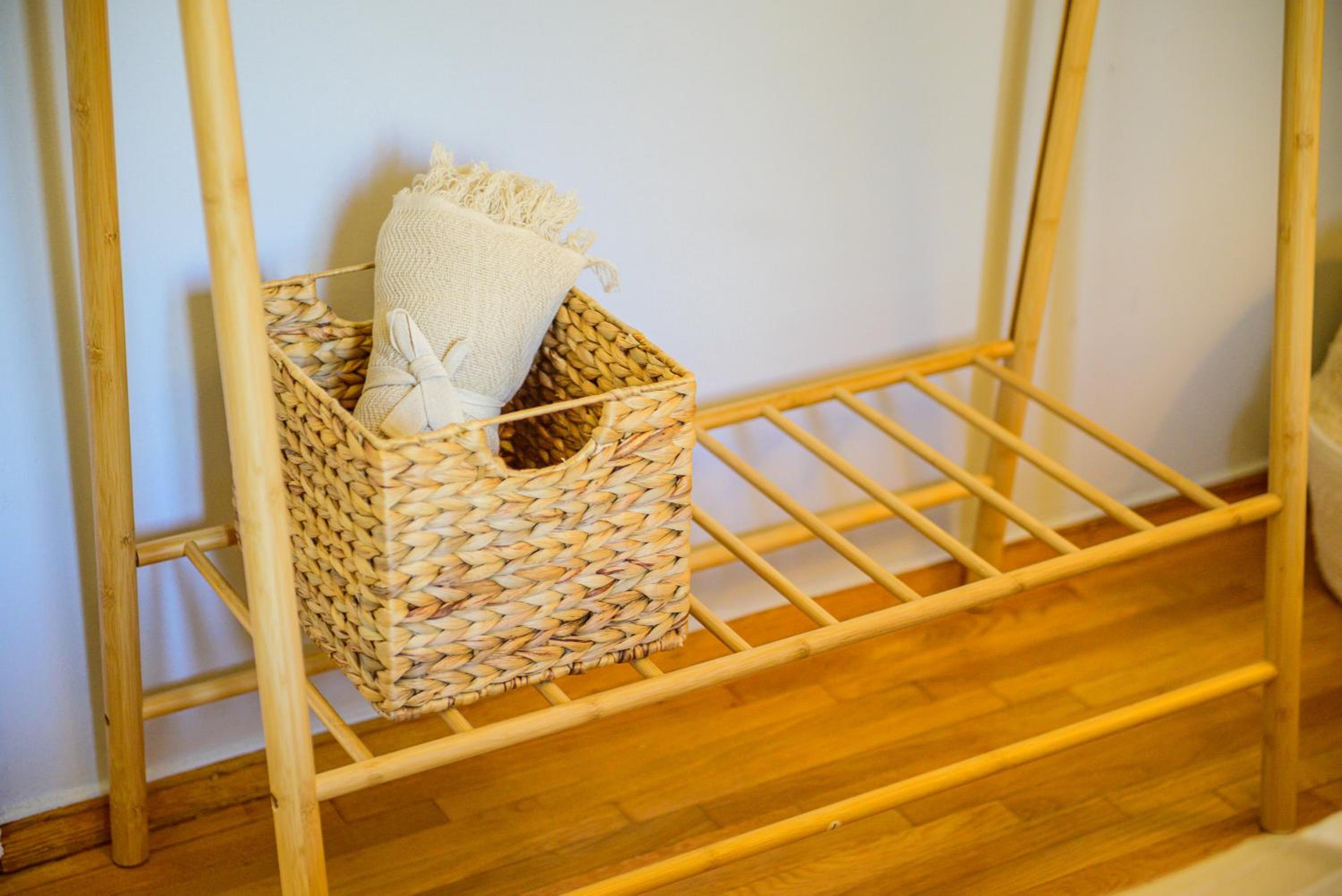 Stylish Peaceful 2 BR Retreat Next to Acropolis & Metro