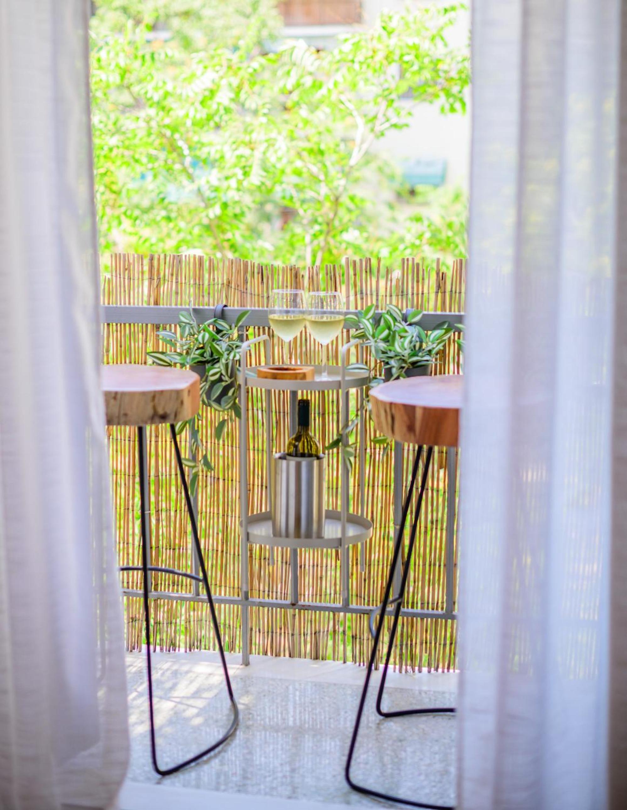 Stylish Peaceful 2 BR Retreat Next to Acropolis & Metro