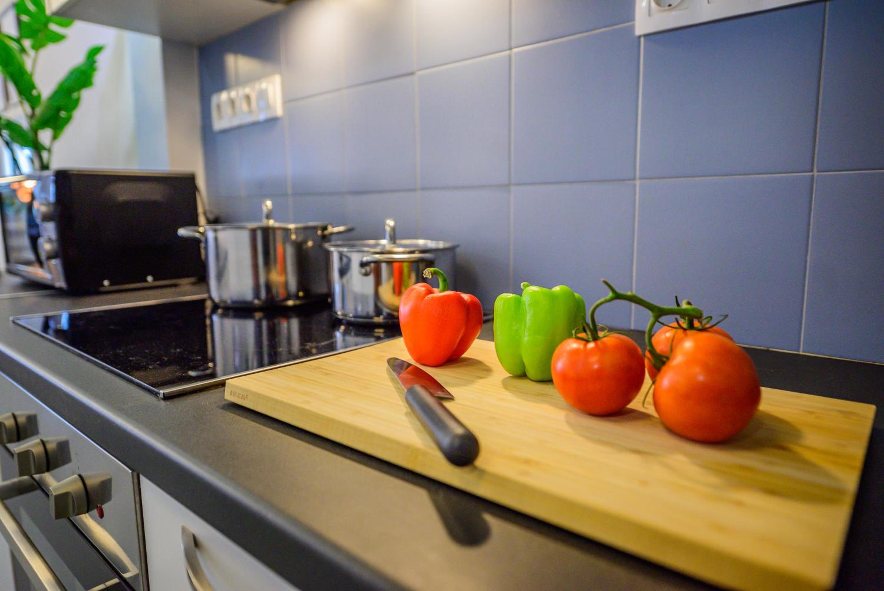Stylish Peaceful 2 BR Retreat Next to Acropolis & Metro