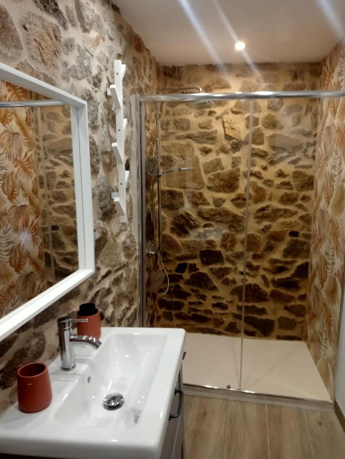 Apartamentos Muralla Sacra
