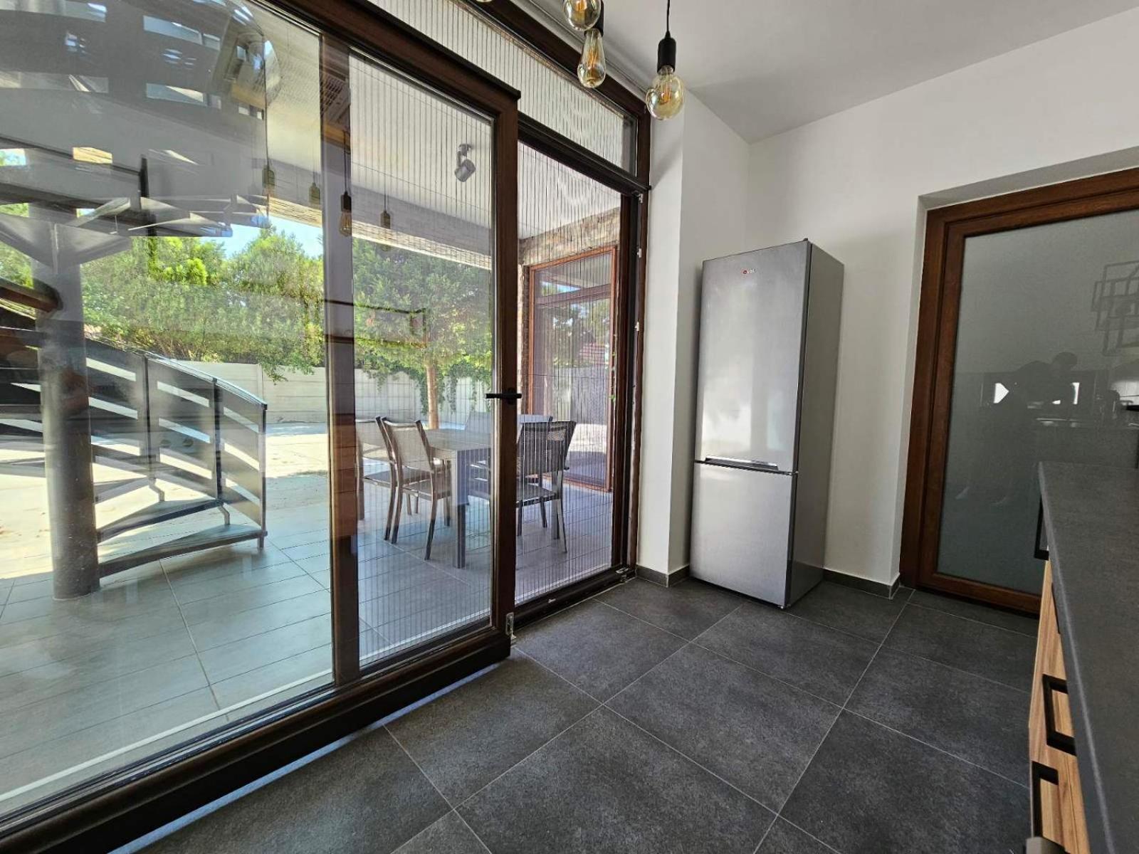 DML Apartments