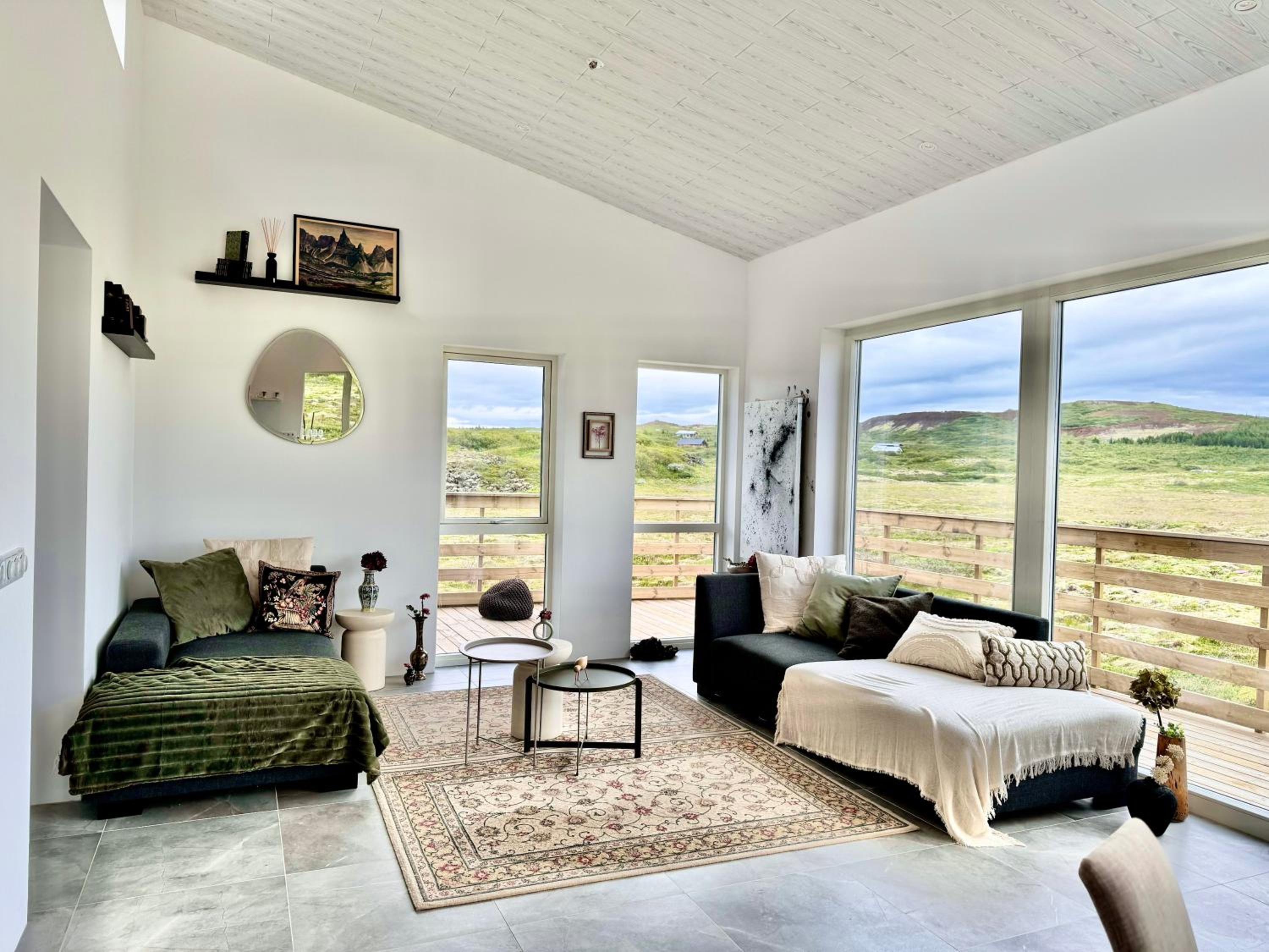 Mossberg Luxury 3 bedroom Villa view 2