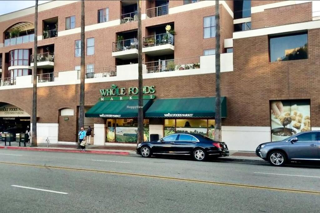 Designer 2 Bedroom Apt Beverly Hills-Rodeo Drive