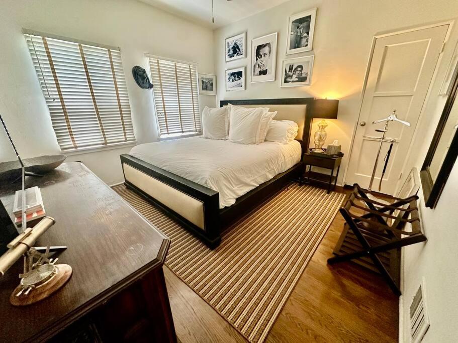 Designer 2 Bedroom Apt Beverly Hills-Rodeo Drive