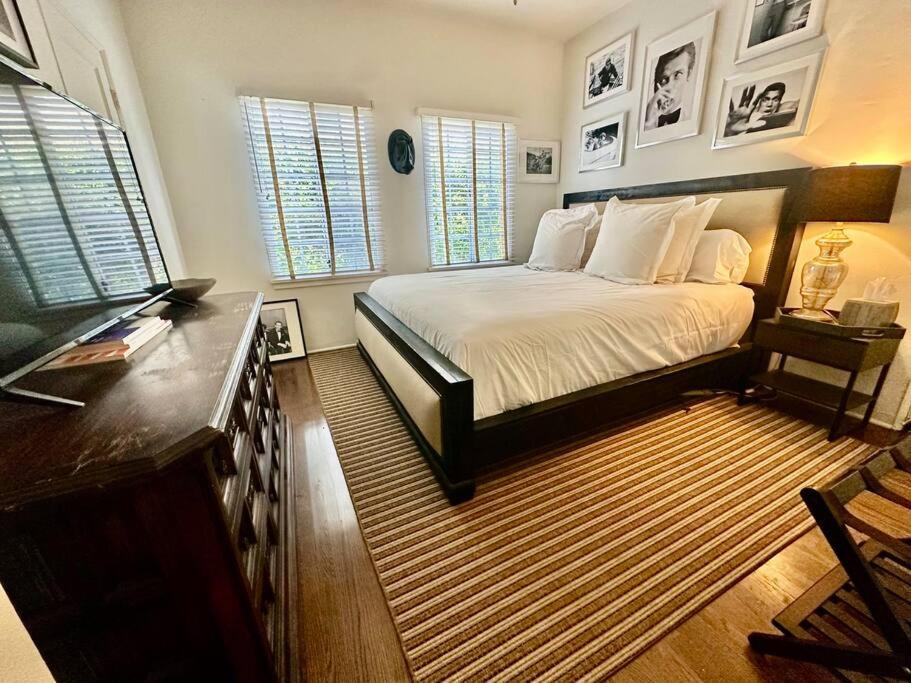 Designer 2 Bedroom Apt Beverly Hills-Rodeo Drive