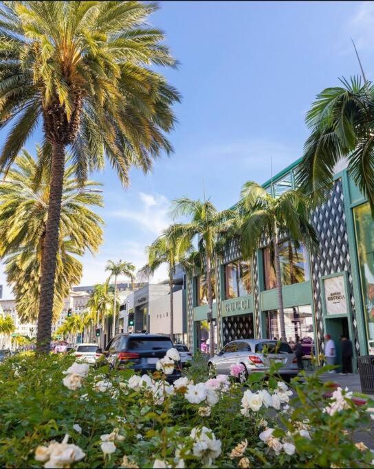 Designer 2 Bedroom Apt Beverly Hills-Rodeo Drive