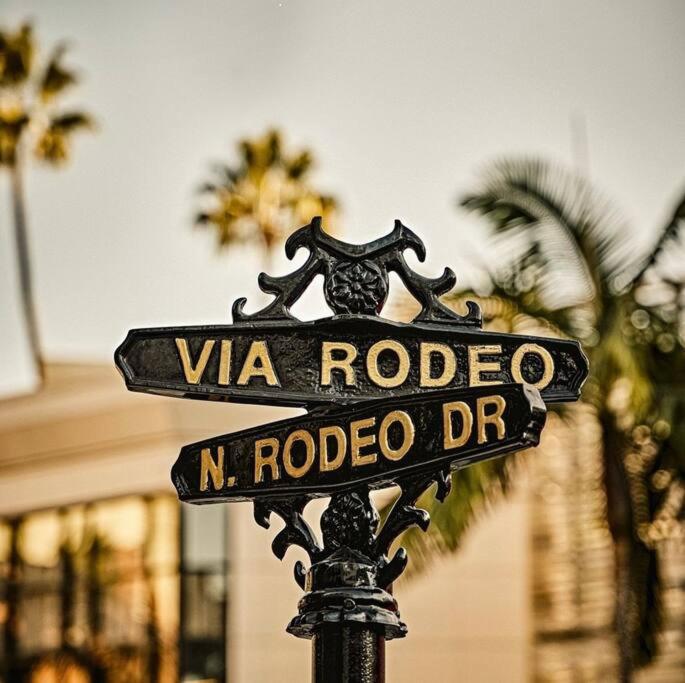 Designer 2 Bedroom Apt Beverly Hills-Rodeo Drive