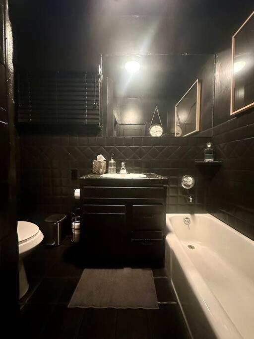 Designer 2 Bedroom Apt Beverly Hills-Rodeo Drive
