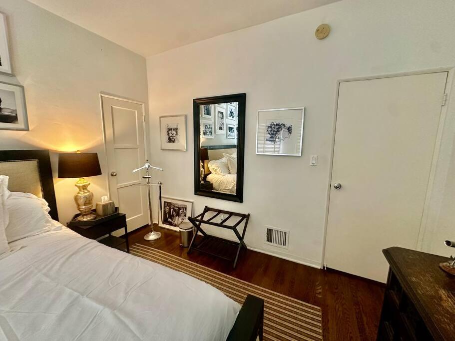 Designer 2 Bedroom Apt Beverly Hills-Rodeo Drive