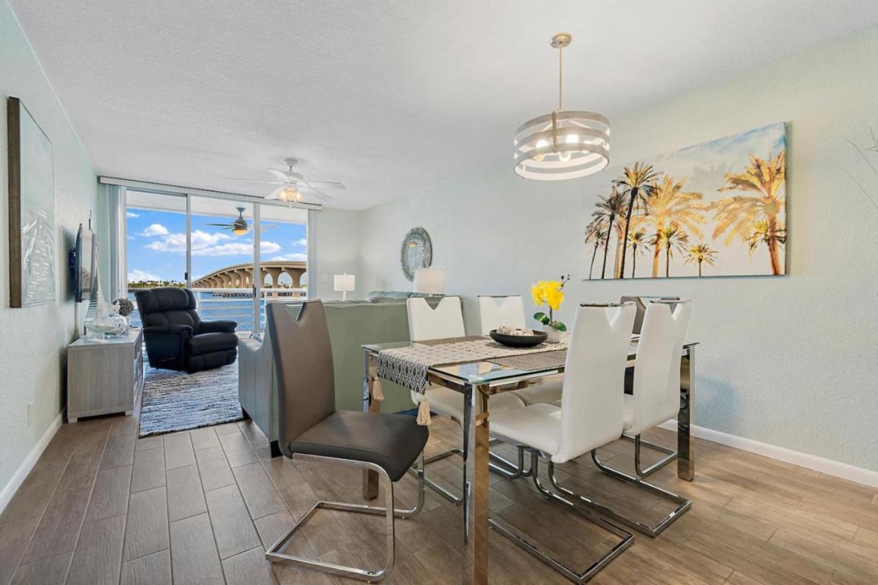 St Pete Isla Bahia Vista 7 203 Amazing View - Property Image 25
