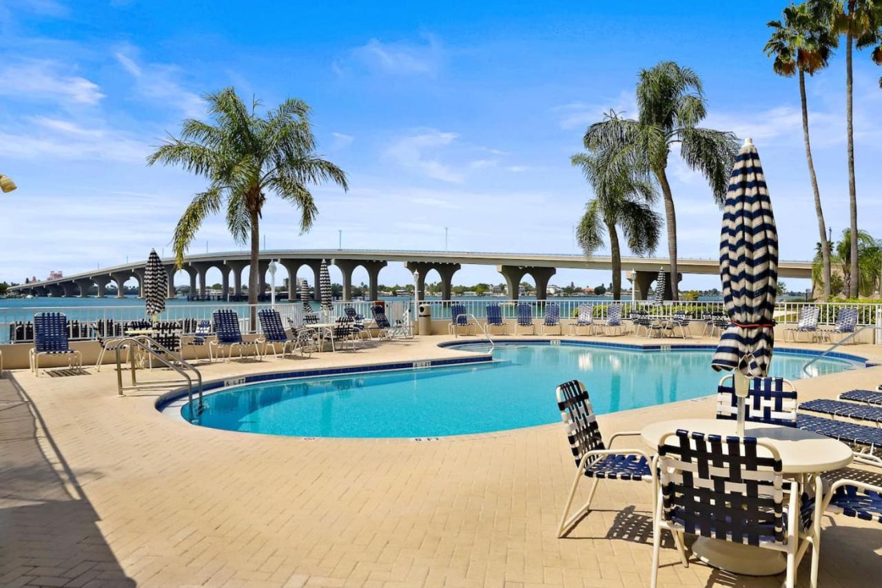 St Pete Isla Bahia Vista 7 203 Amazing View - Property Image 2