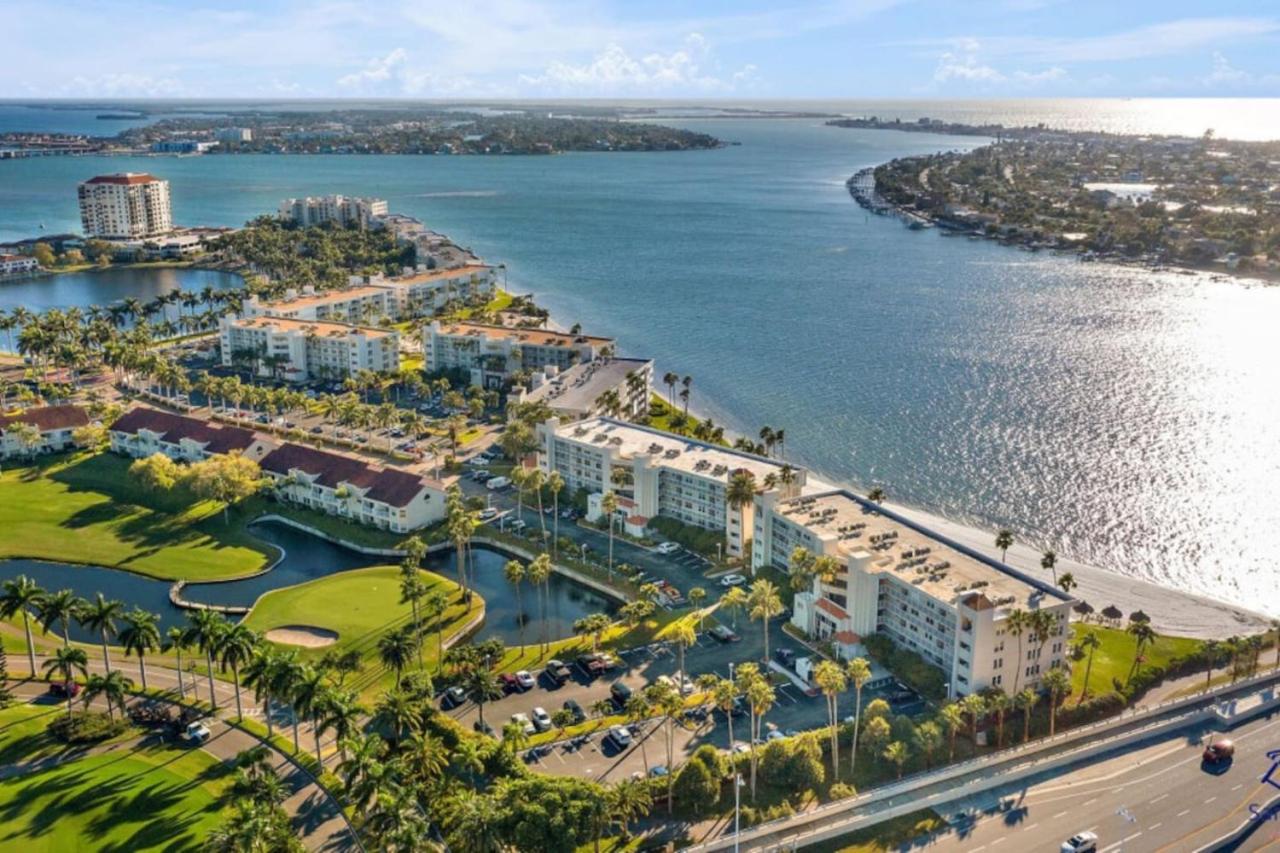 St Pete Isla Bahia Vista 7 203 Amazing View - Property Image 1