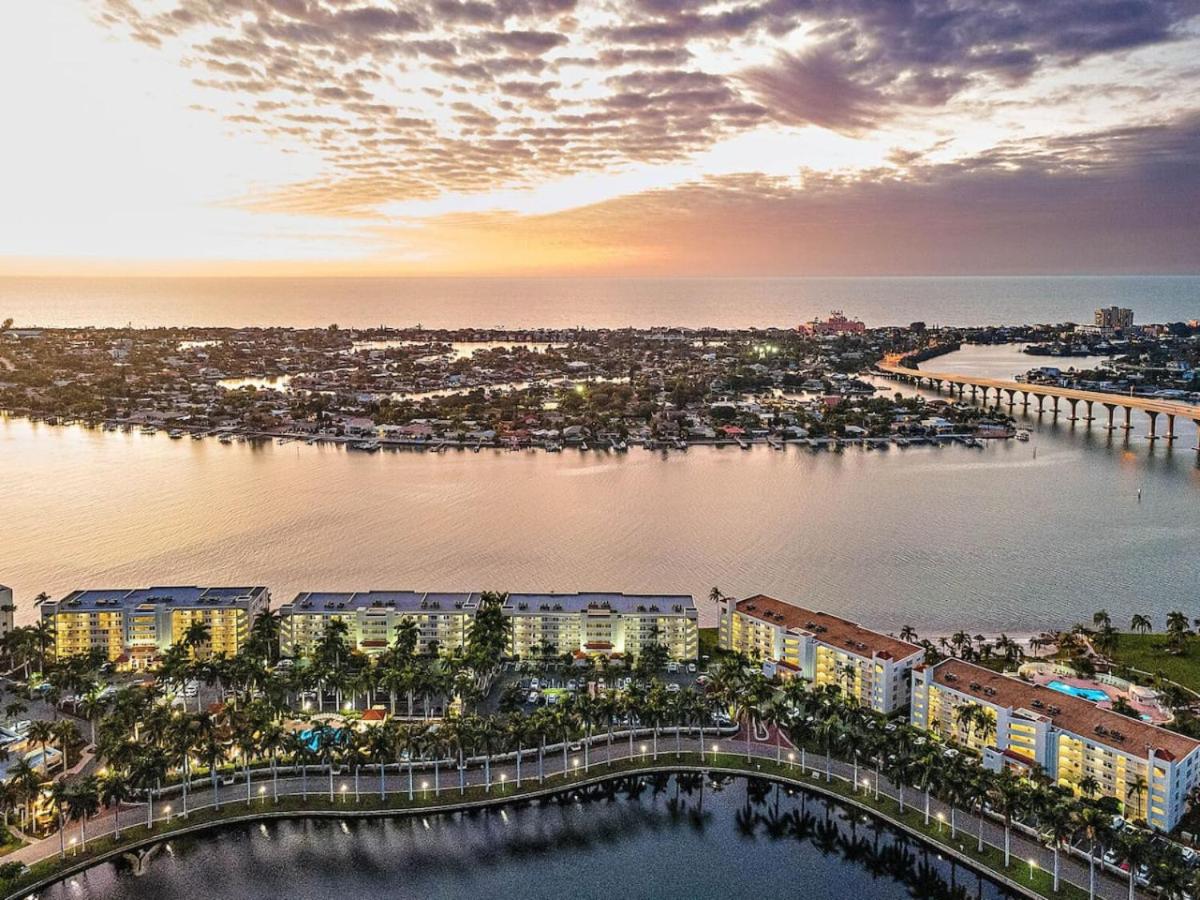 St Pete Isla Bahia Vista 7 203 Amazing View - Property Image 19