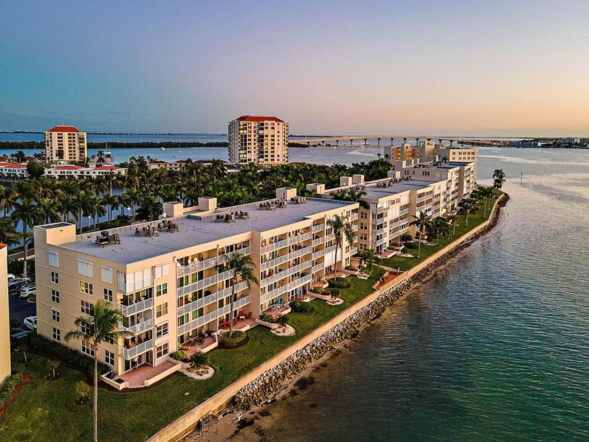 St Pete Isla Bahia Vista 7 203 Amazing View - Property Image 20