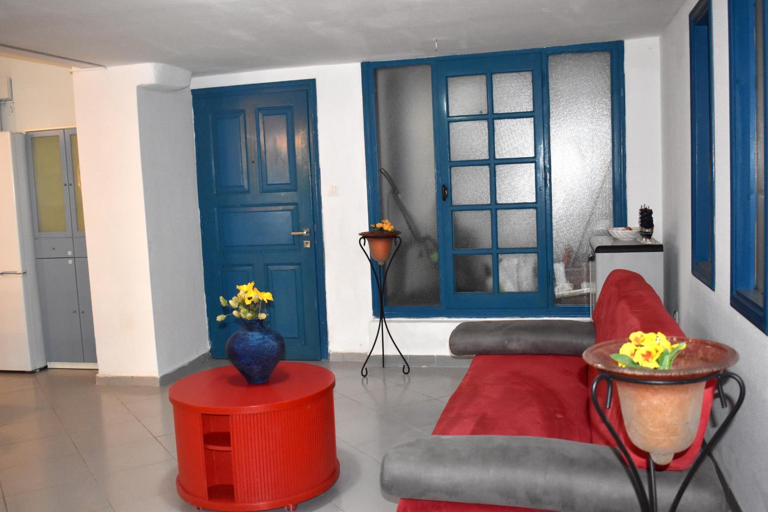 Island Apartment in Mykoniatika