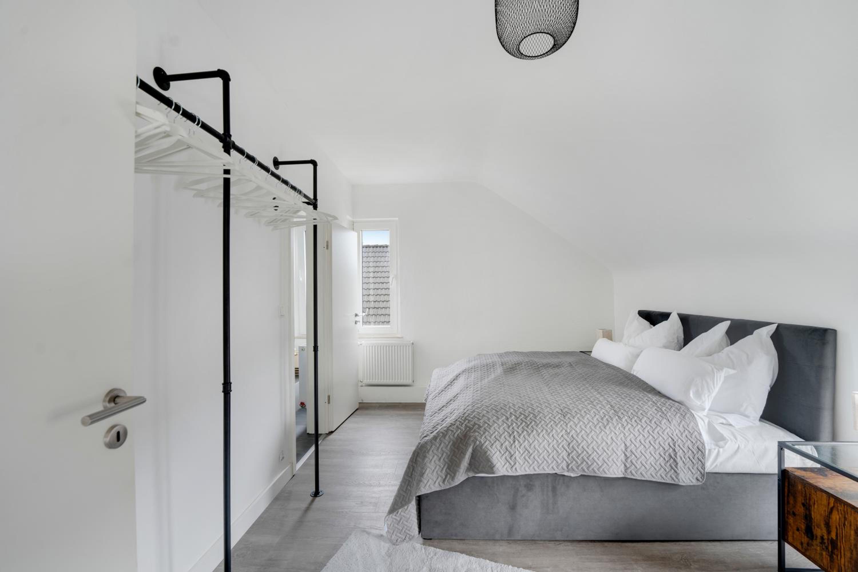 Design Apartment - Traumlage zwischen CGN & DUS