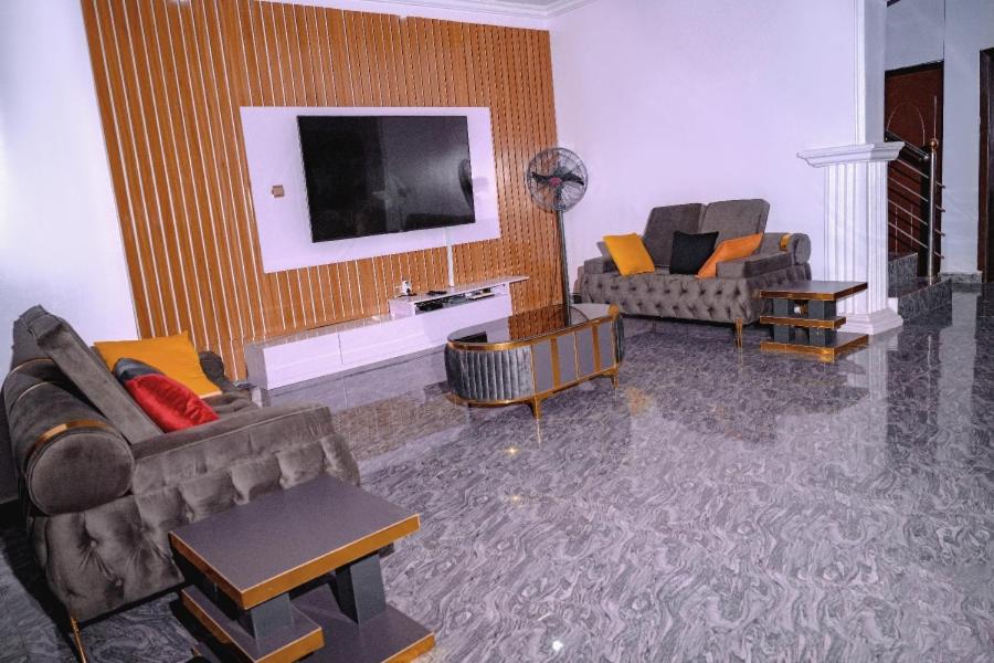 Graceland Residence view 5