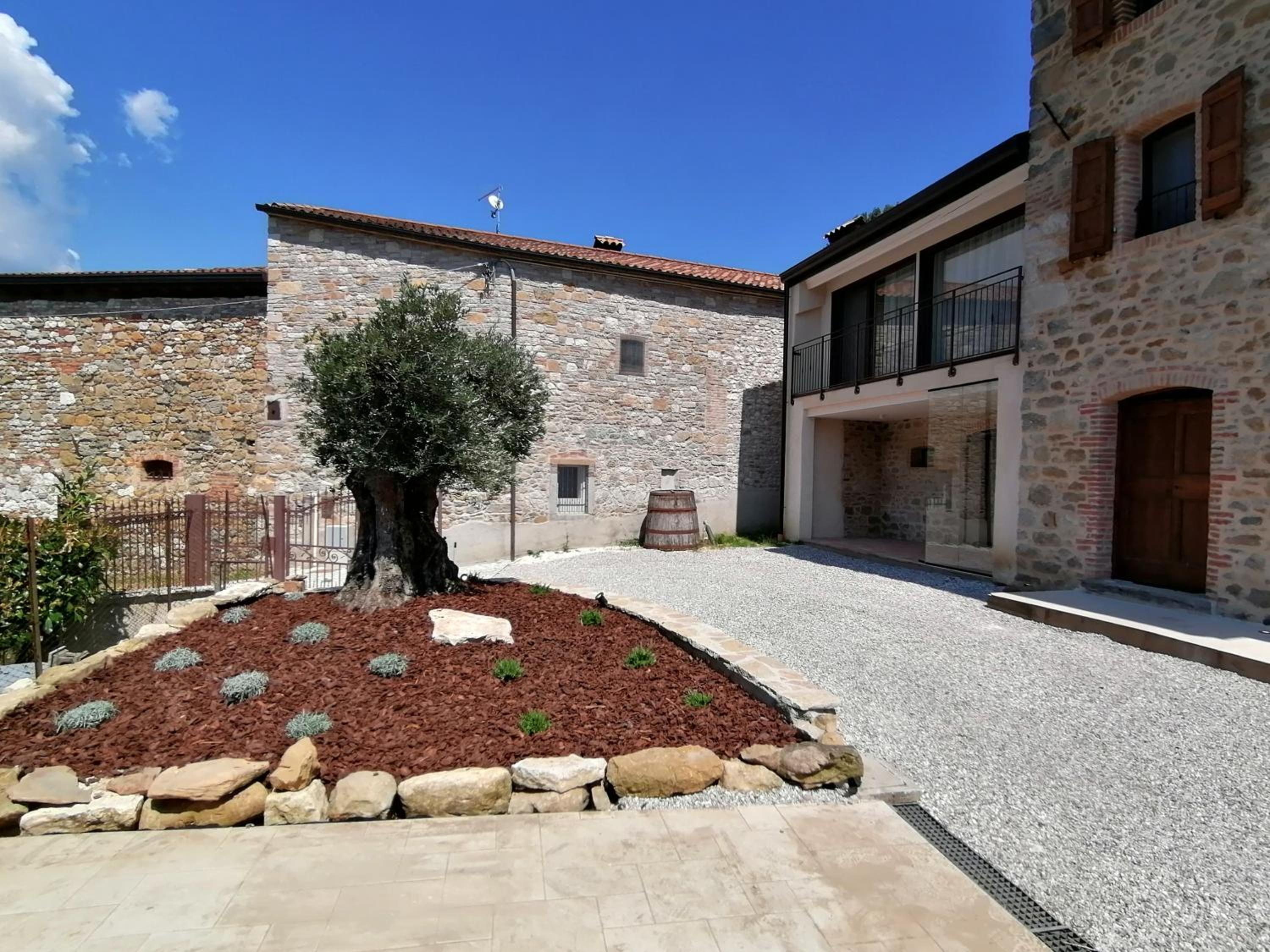 Villa Puri nella Valle dei Laghi