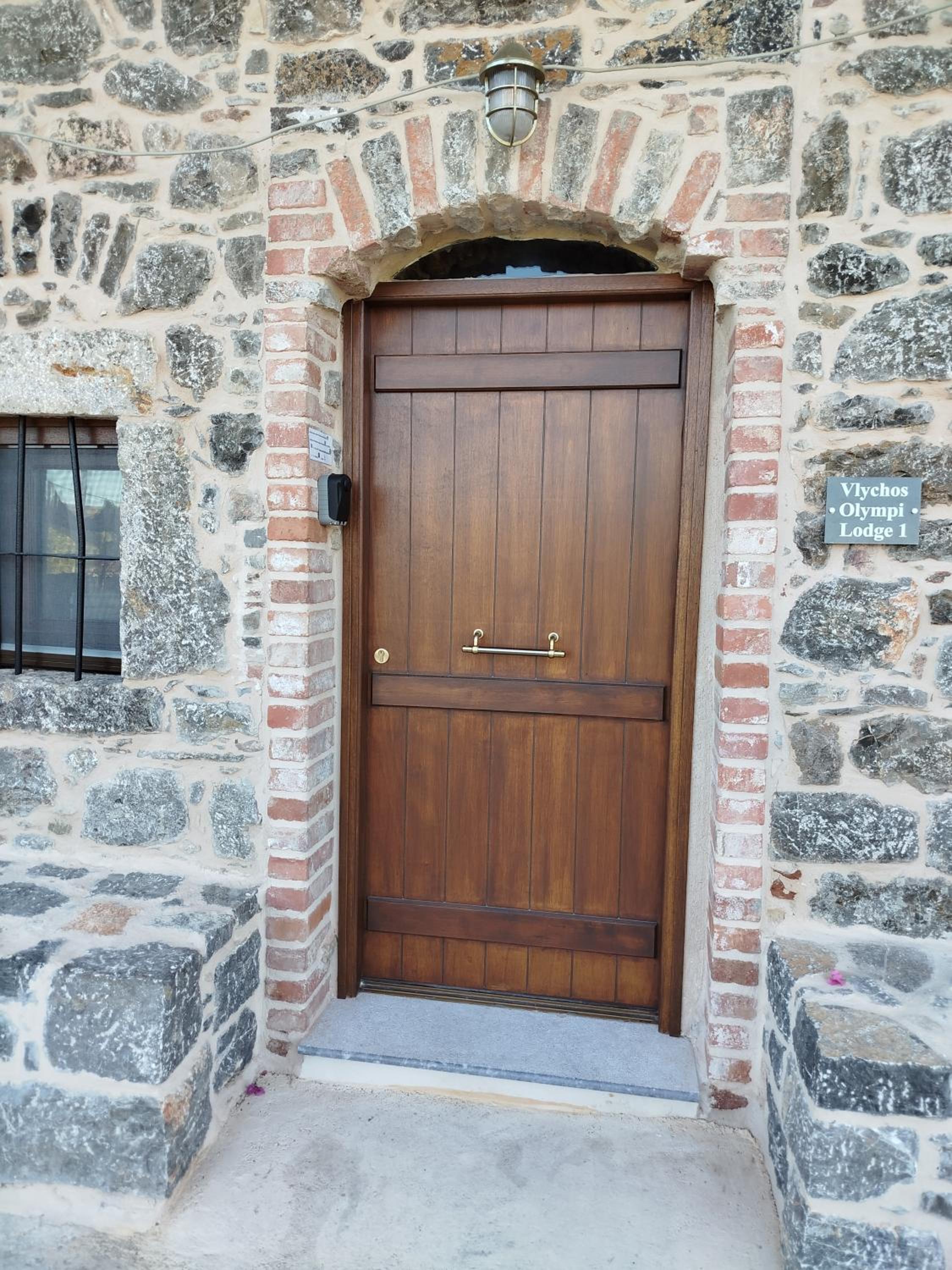 Vlychos Olympi Lodges - Chios Cozy Getaways