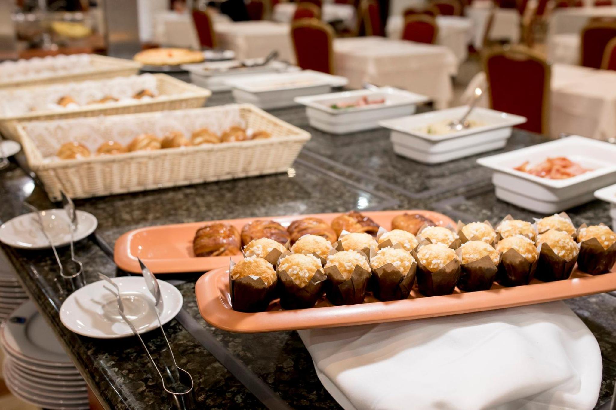 Andorra la Vella Vacations - Sercotel Delfos Andorra - Property Image 9