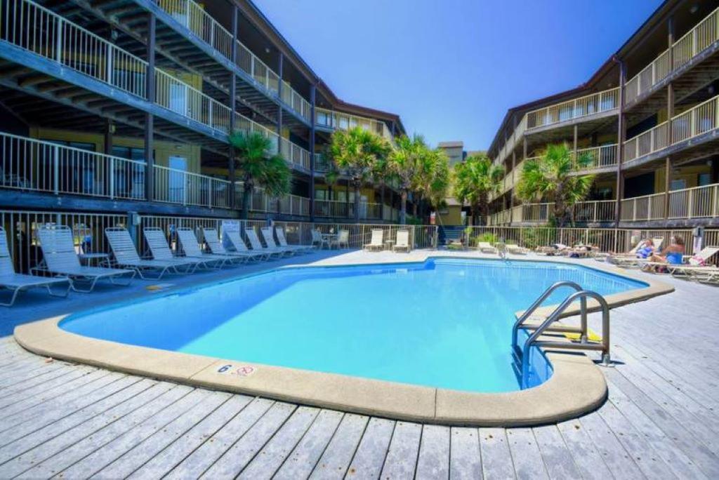 Sandpiper 7-C ON the BEACH- Smart TVs view 5