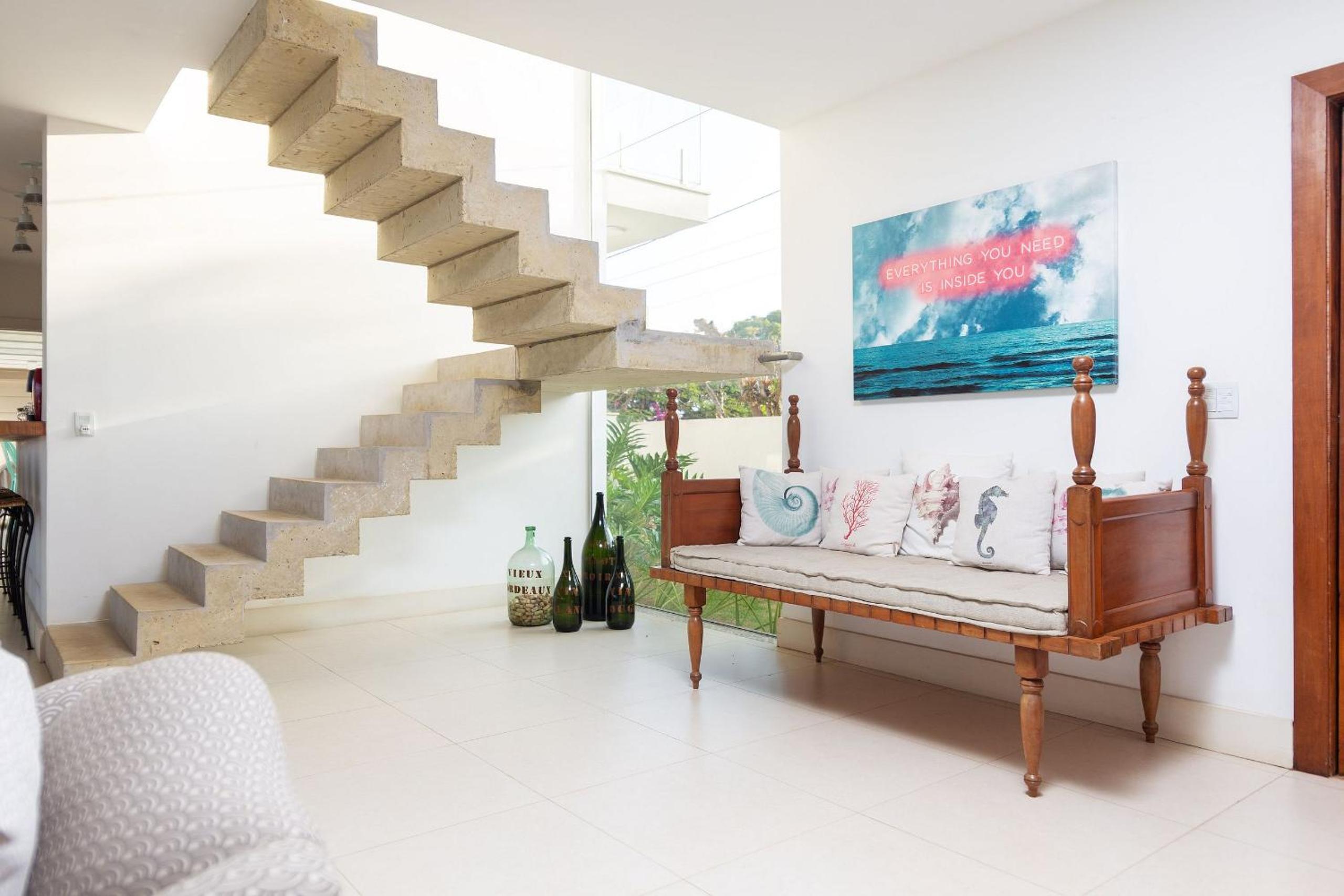 Bz 72! Sea View House with 5 suites and pool