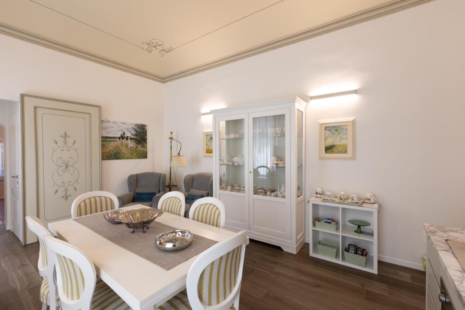 Suite Piazza del Popolo view 2