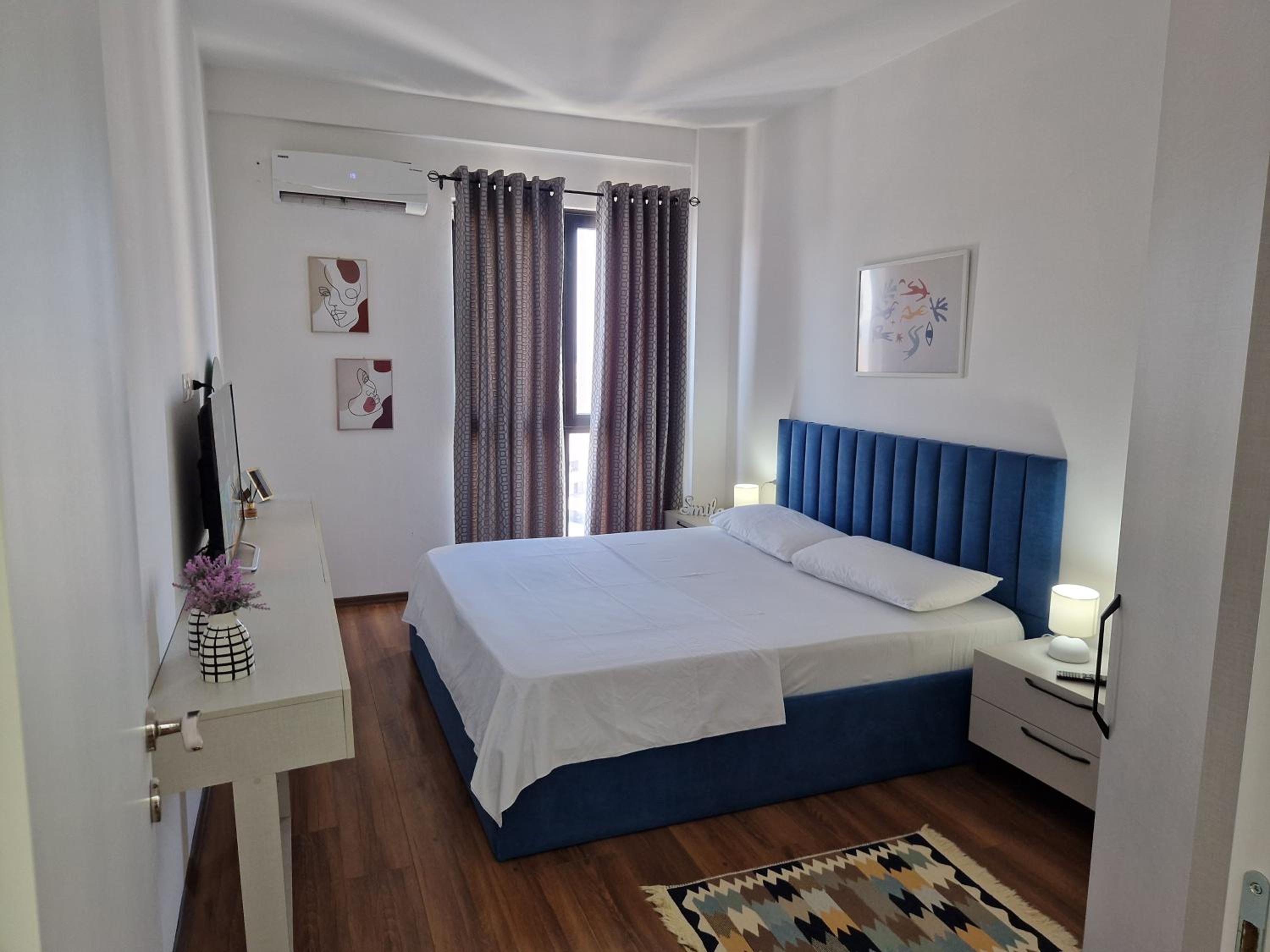 Red & White Palace Apartment