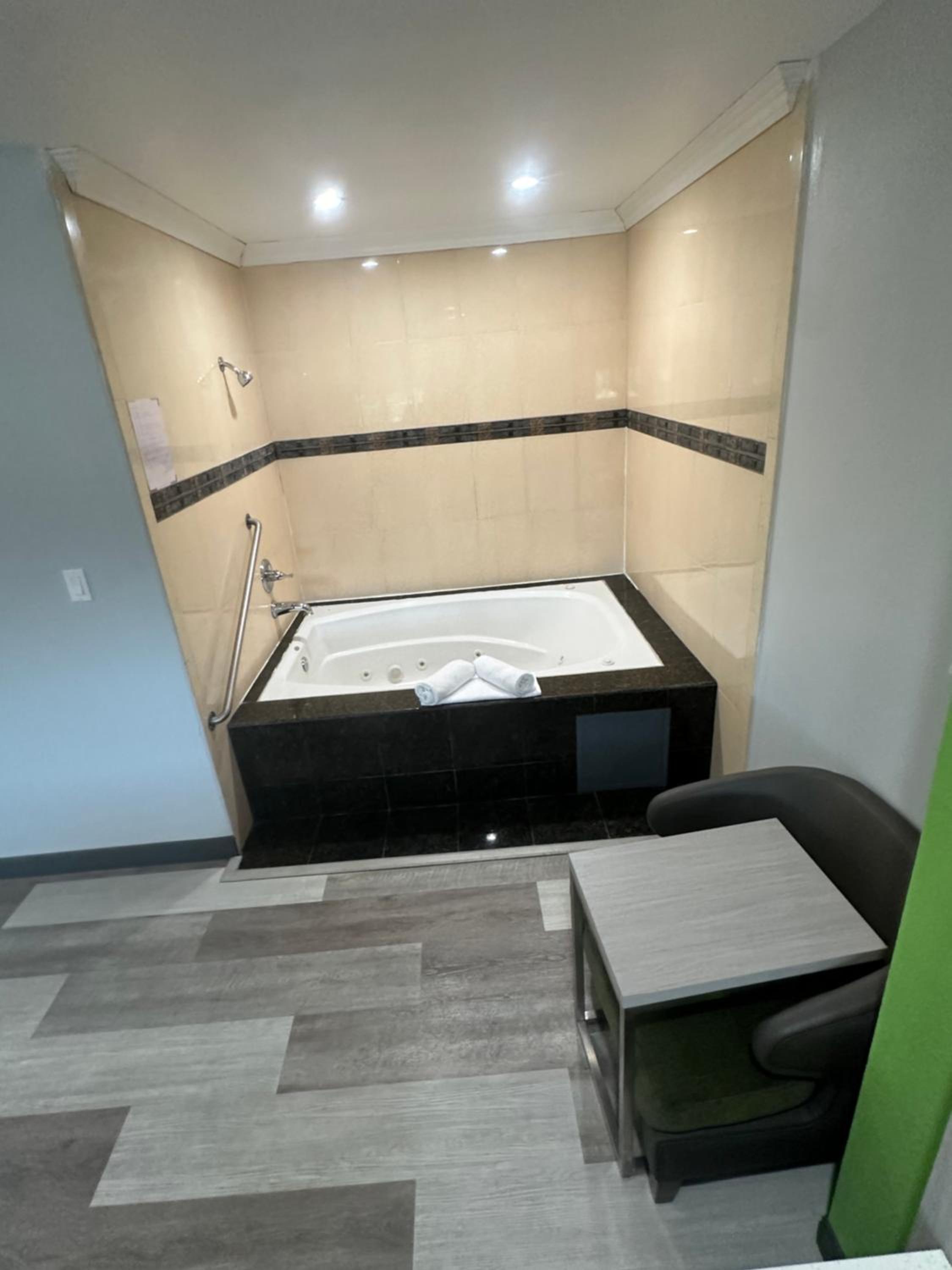Garden Inn San Gabriel - Property Image 15
