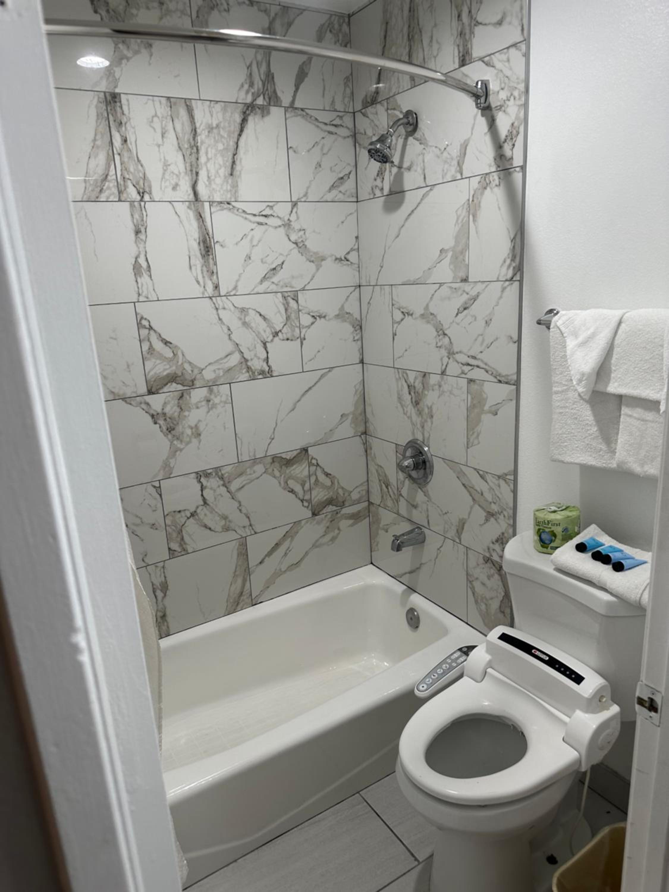 Garden Inn San Gabriel - Property Image 25