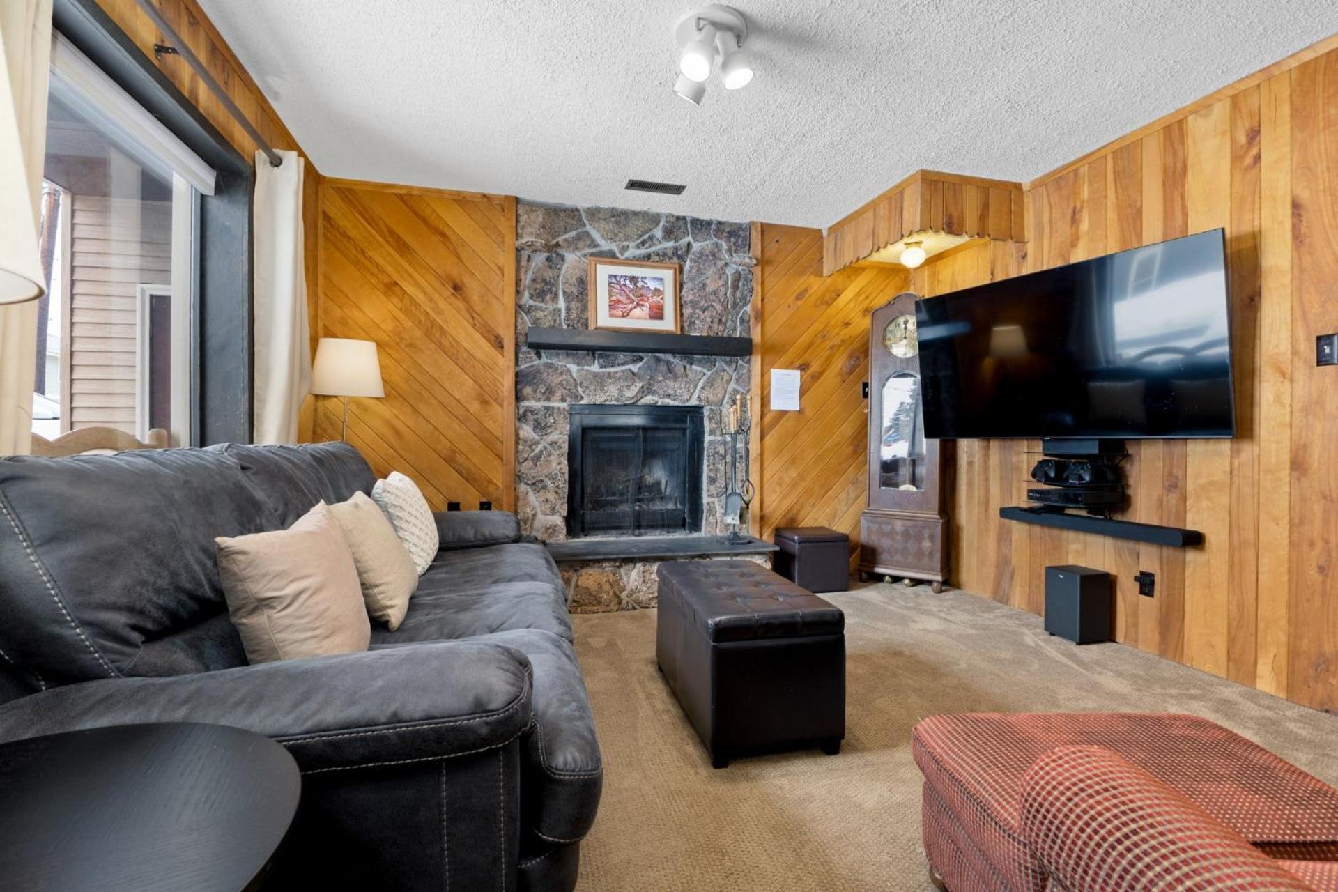 Pet Friendly, Wood Burning Fireplace, On Bus Route, Easy Walk to Main Street view 2