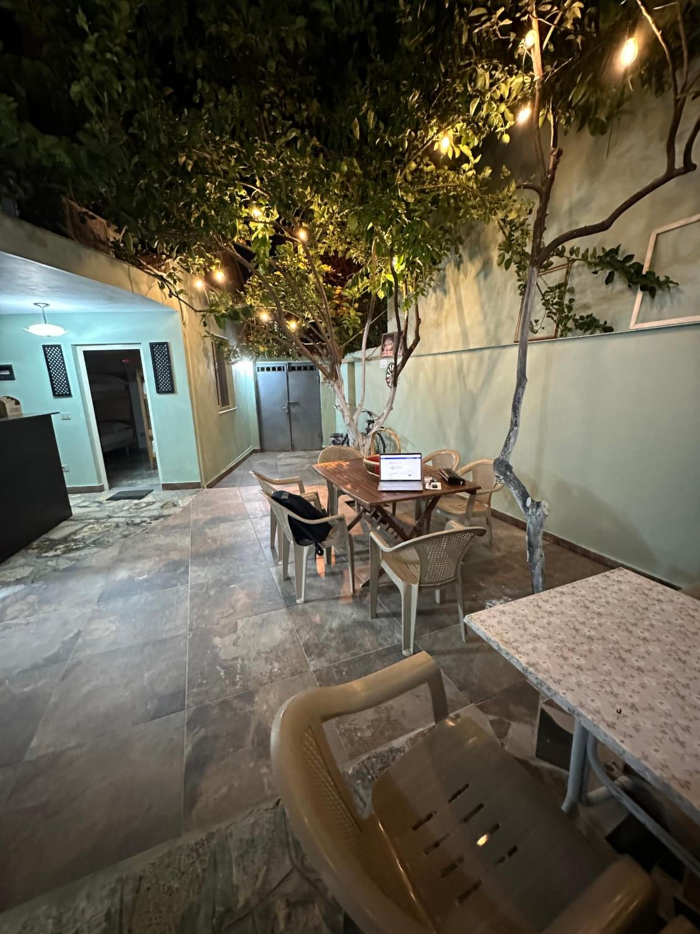Tirana Lemon Breeze Hostel