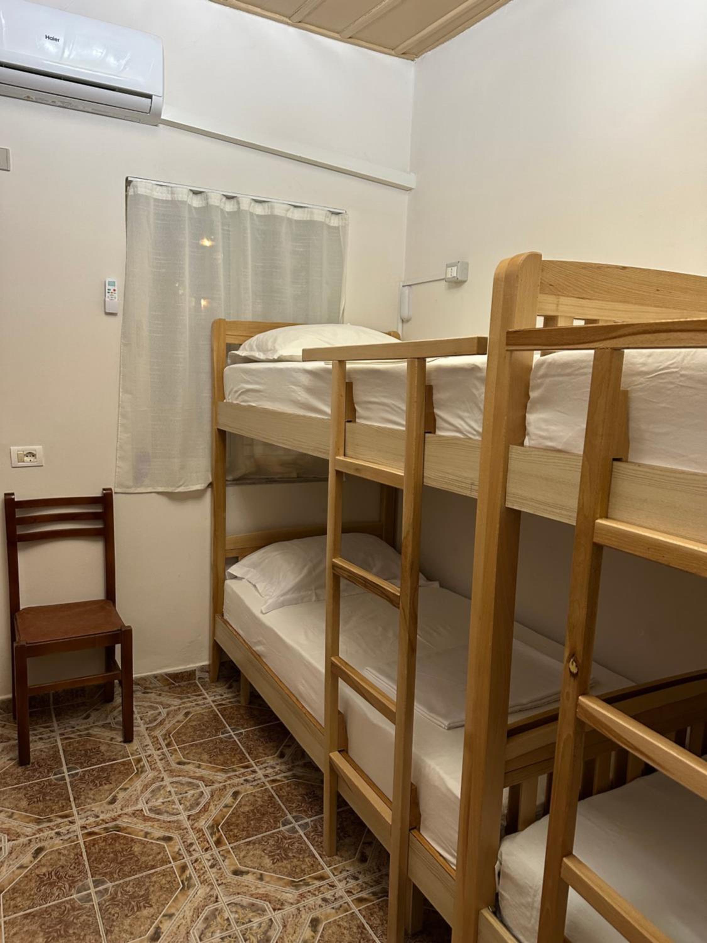 Tirana Lemon Breeze Hostel