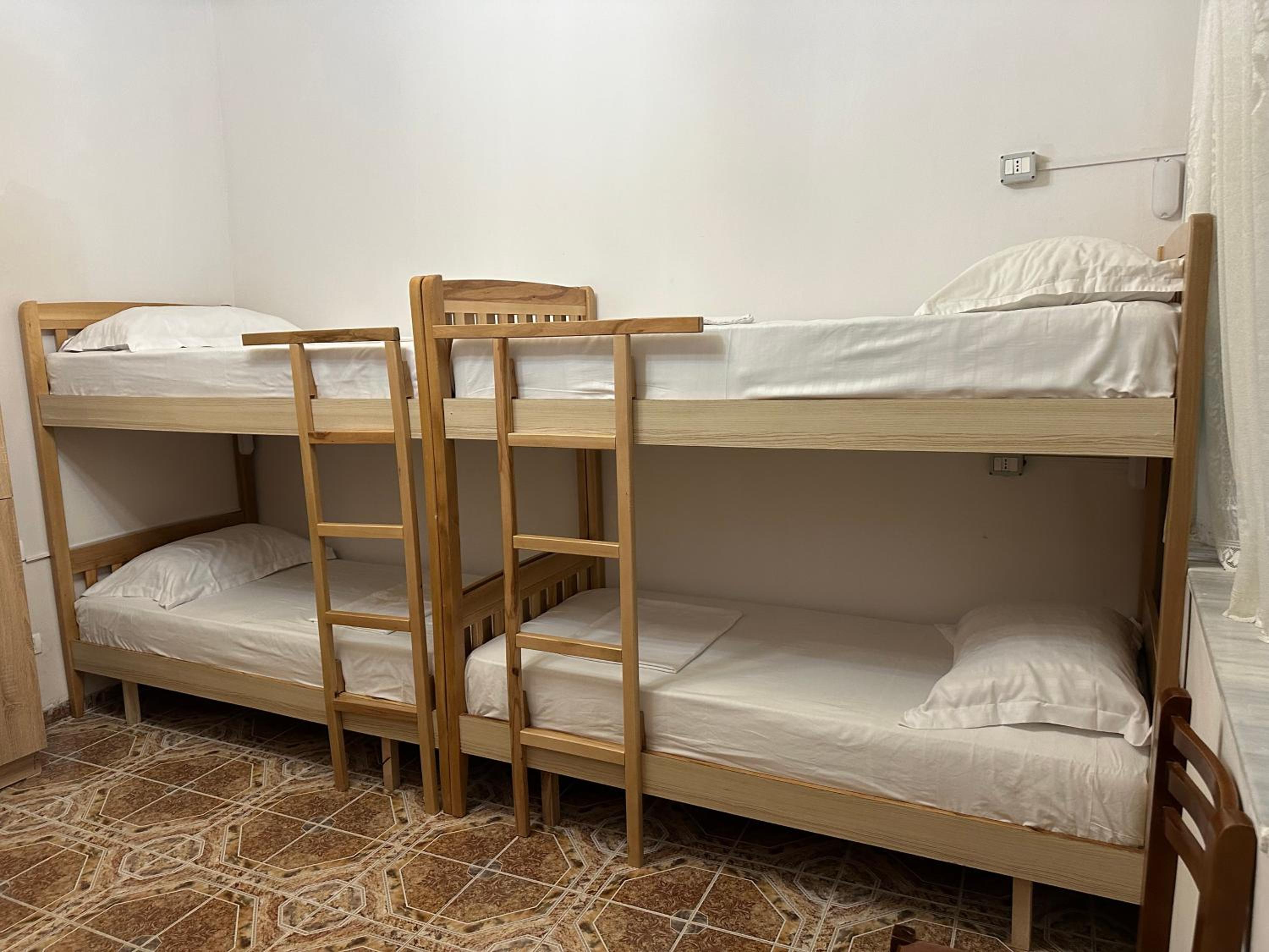 Tirana Lemon Breeze Hostel