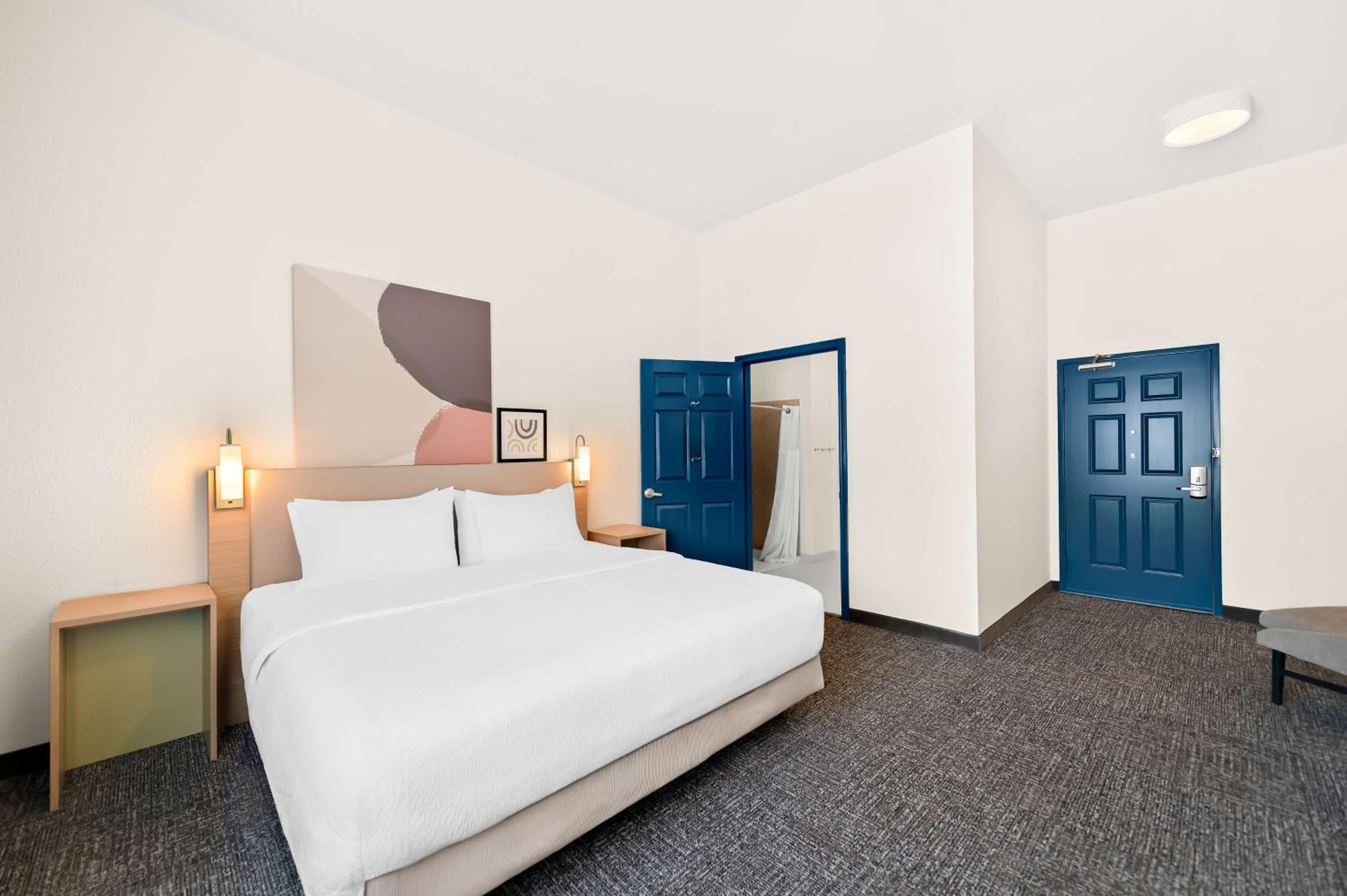 Marshall Vacations - Spark By Hilton Longview - Property Image 5