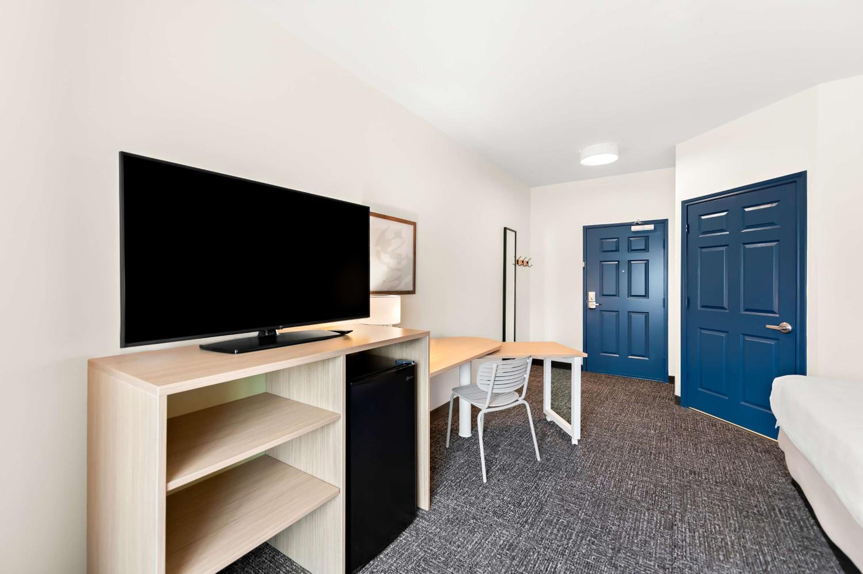 Longview Vacations - Spark By Hilton Longview - Property Image 33