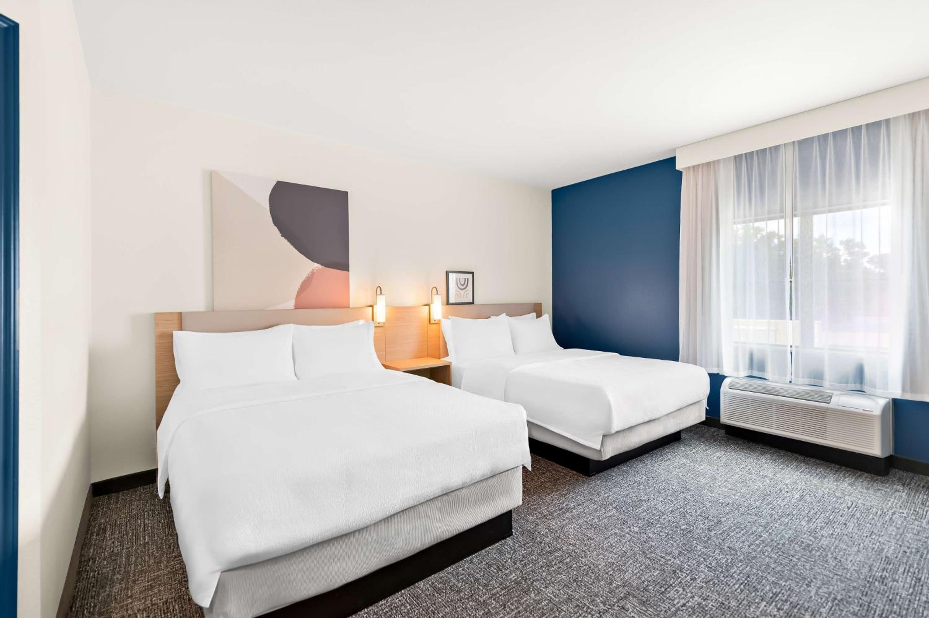 Longview Vacations - Spark By Hilton Longview - Property Image 34