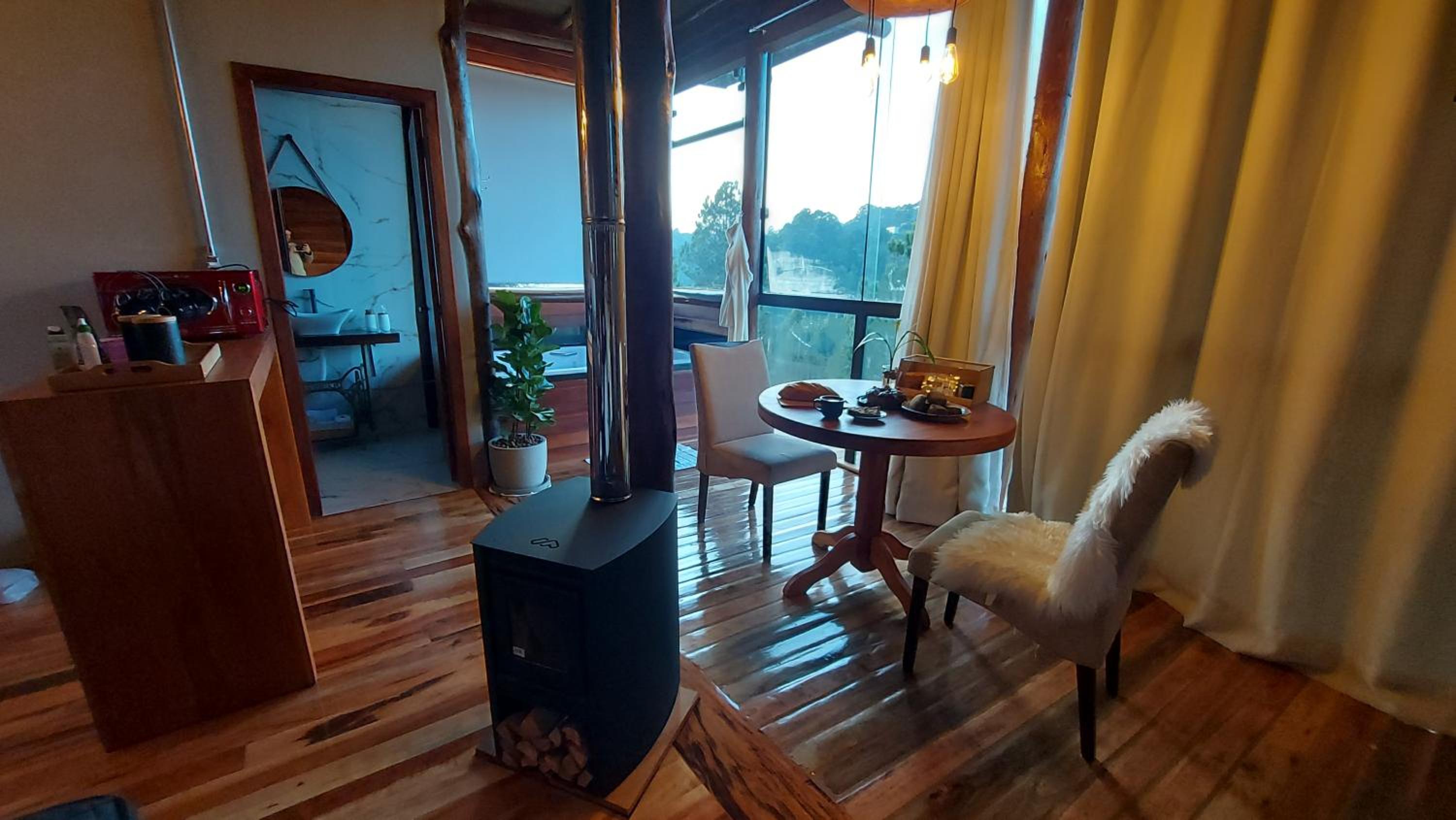 Chalé Luz do Luar Romantismo e uma linda vista