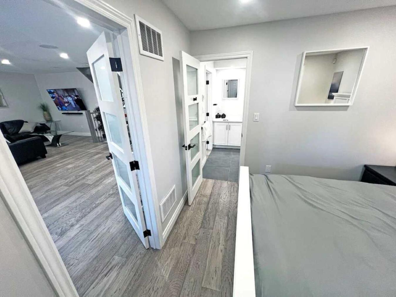 Luxe Home Near Limeridge - Sleeps 11 - Pool