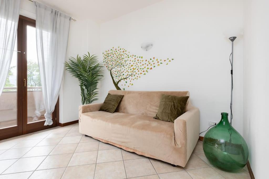 Leopoldo Suite view Lake photo 2