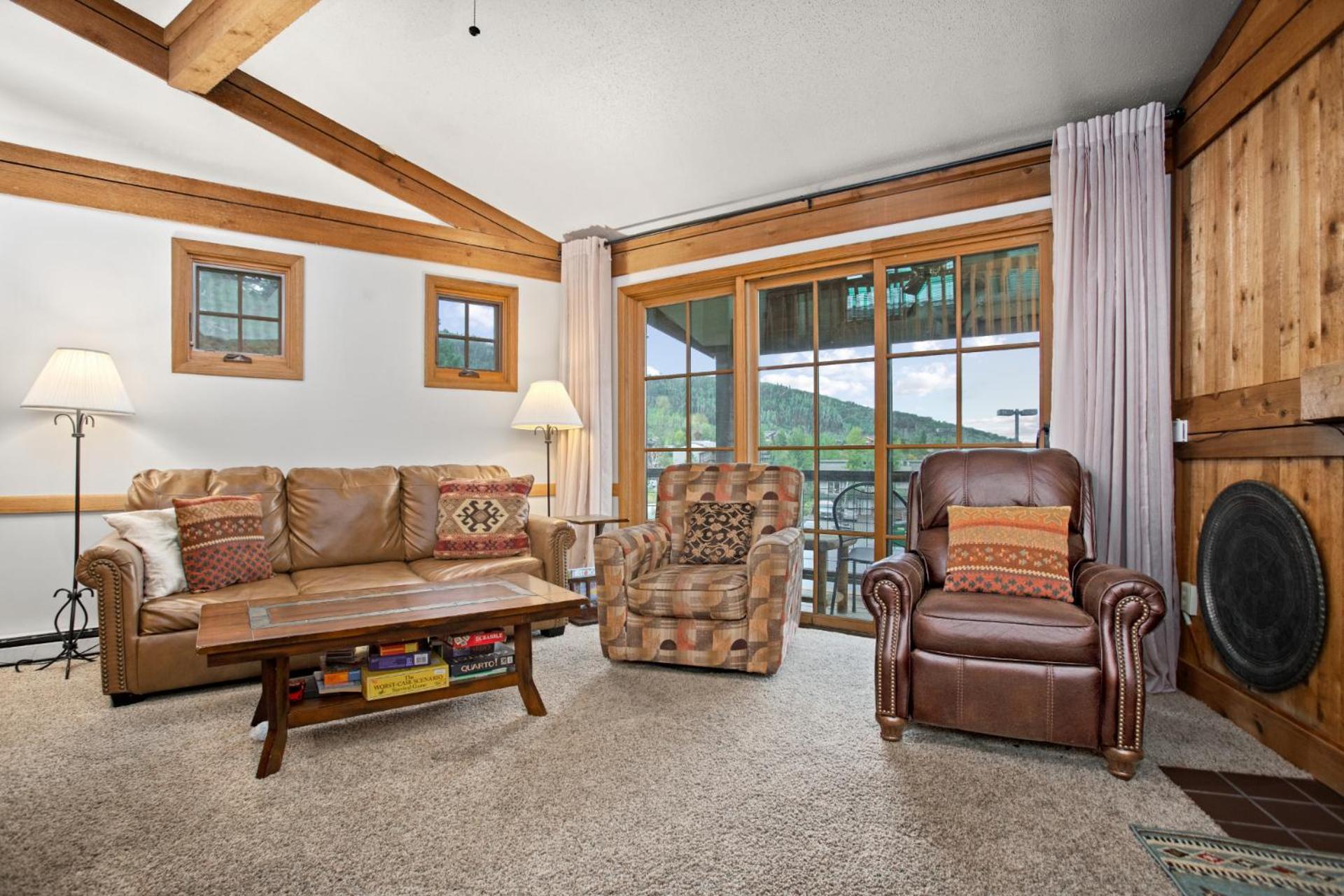 Hot Tub, Loft with Balcony, Great Views, 2 Bedrooms, 30 Plus Night Rentals Welcome view 5